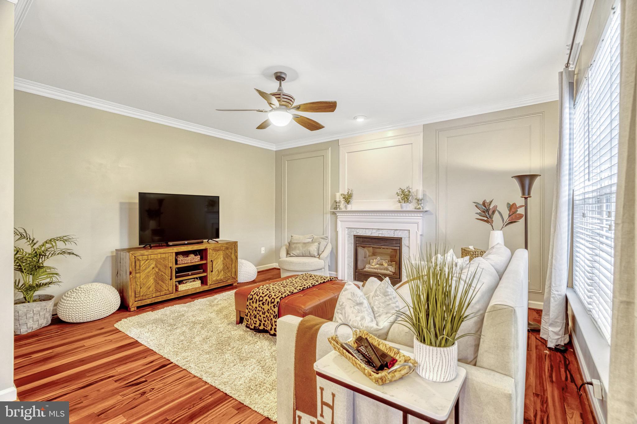 20873 Great Falls Forest Dr