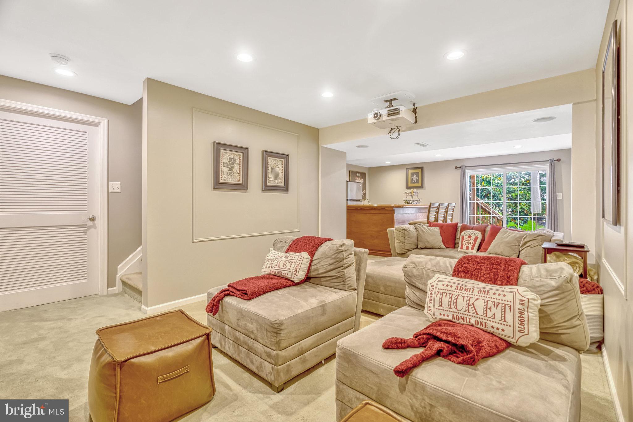 20873 Great Falls Forest Dr