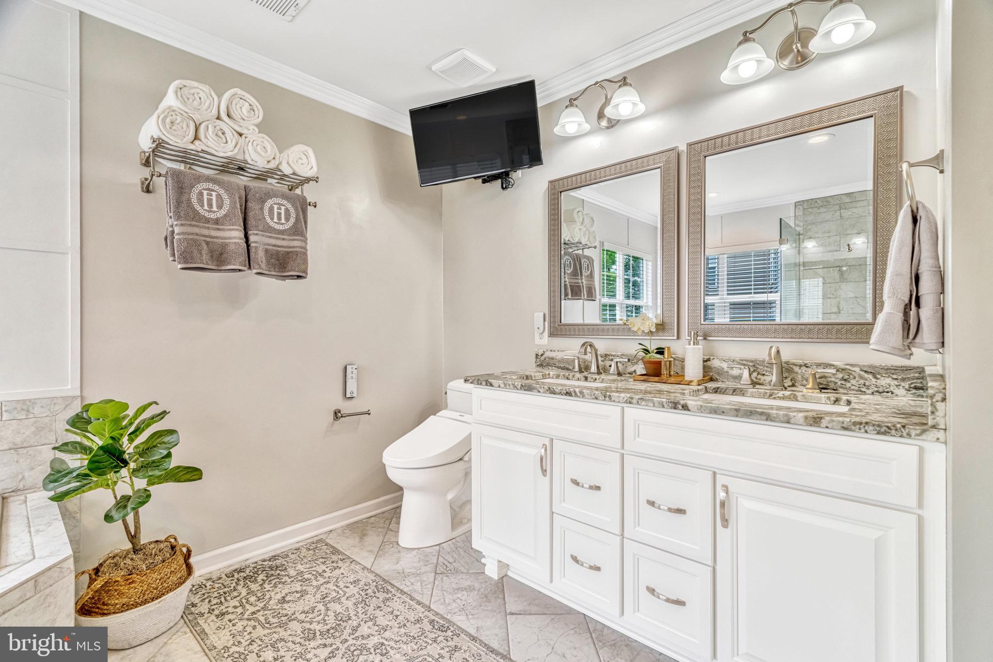 20873 Great Falls Forest Dr