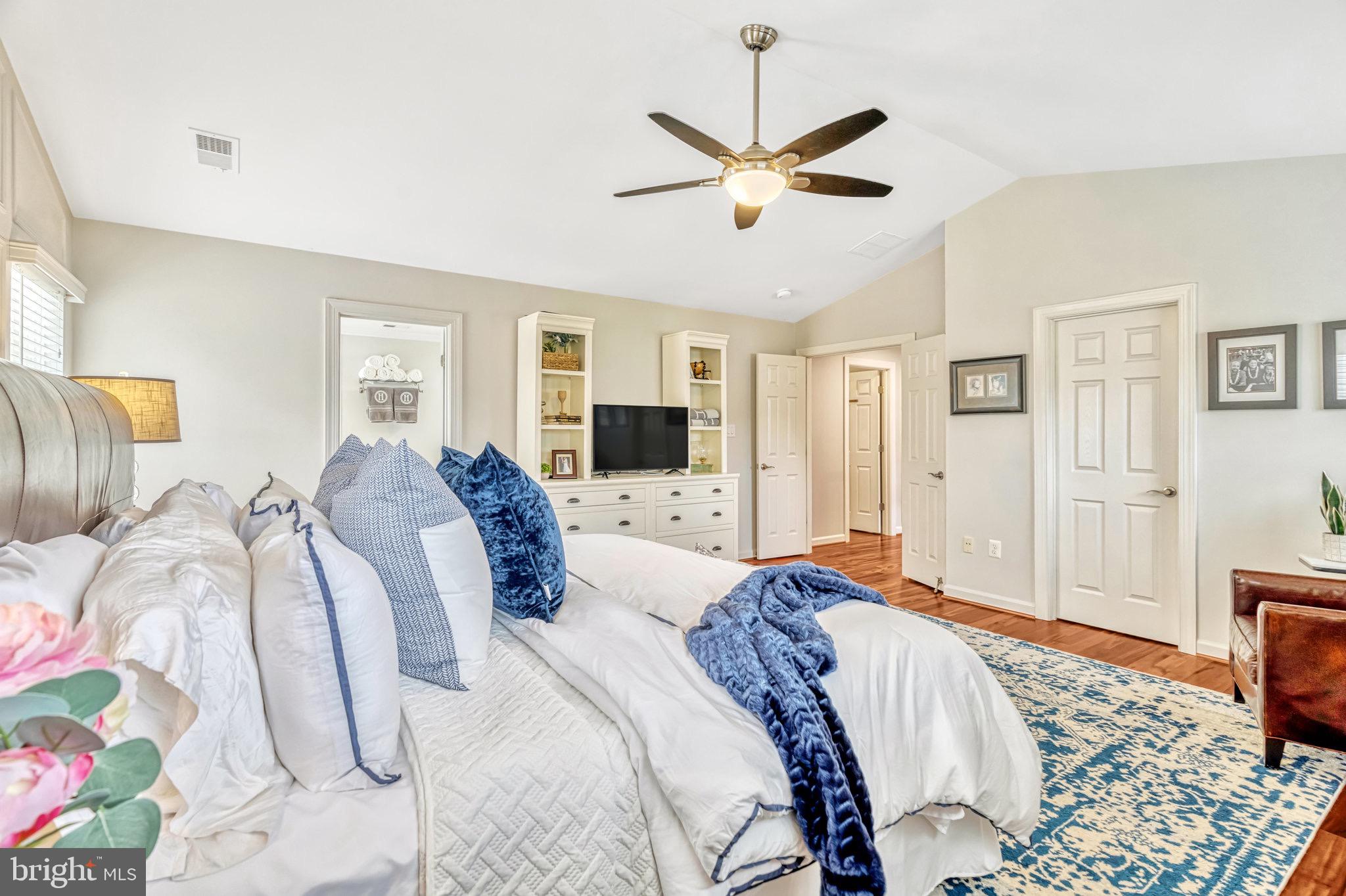 20873 Great Falls Forest Dr