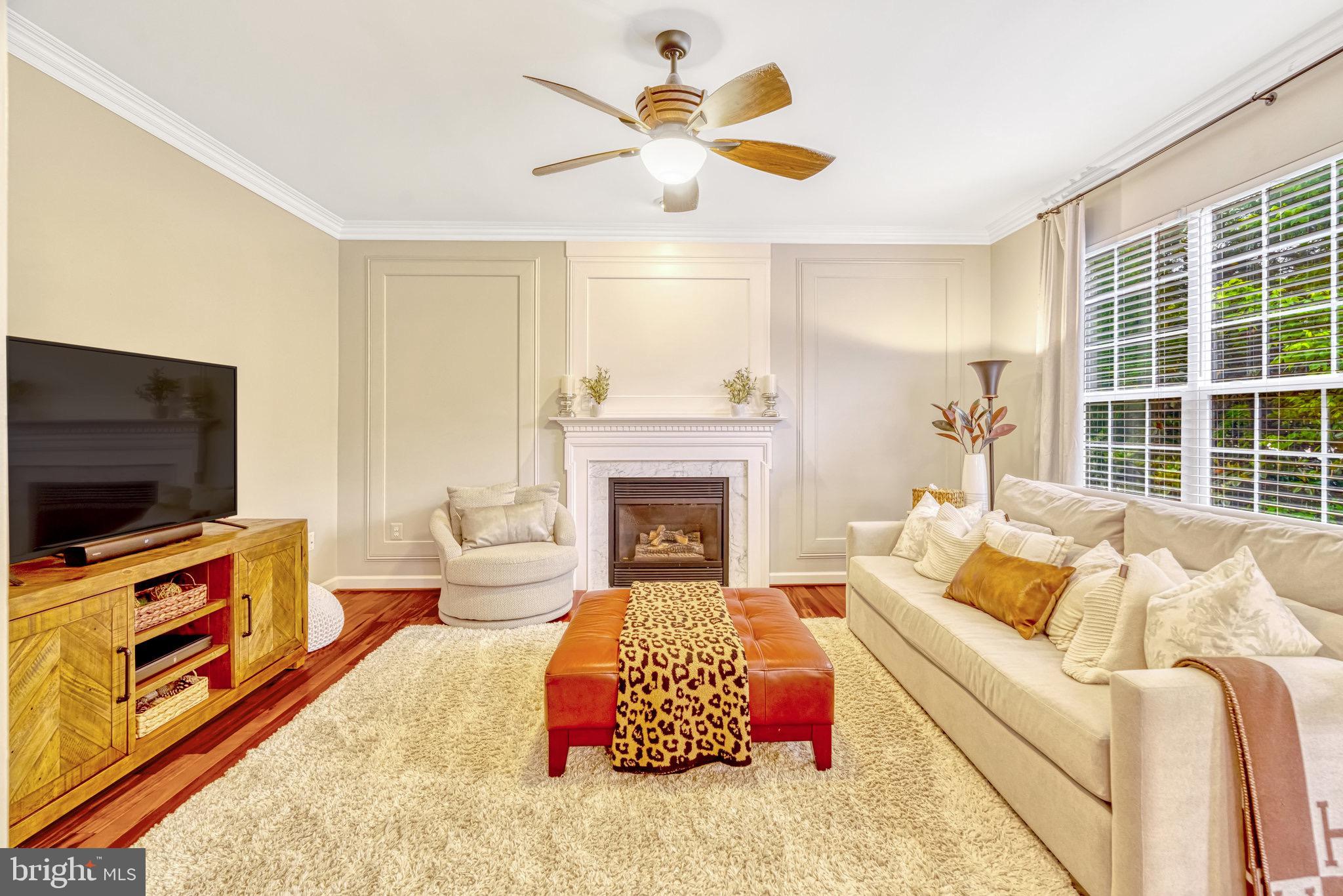 20873 Great Falls Forest Dr