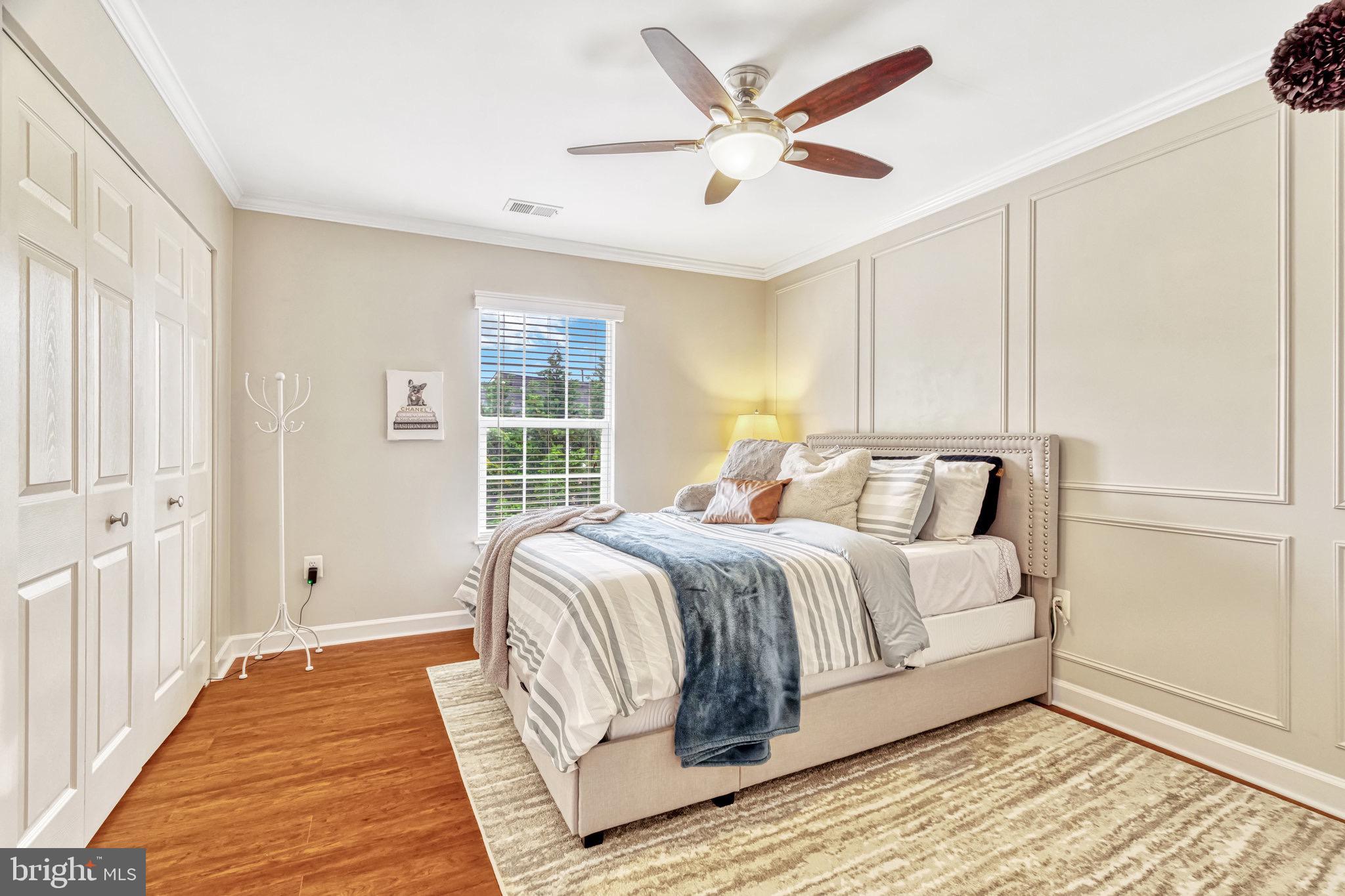 20873 Great Falls Forest Dr