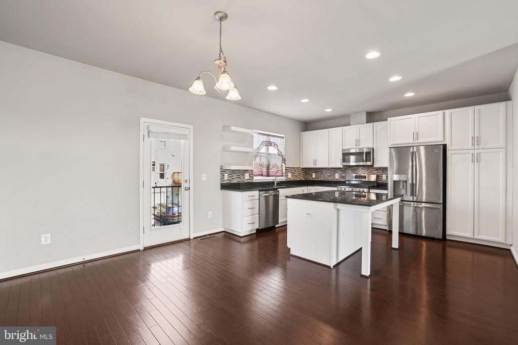 21067 Stone Bluff Ter