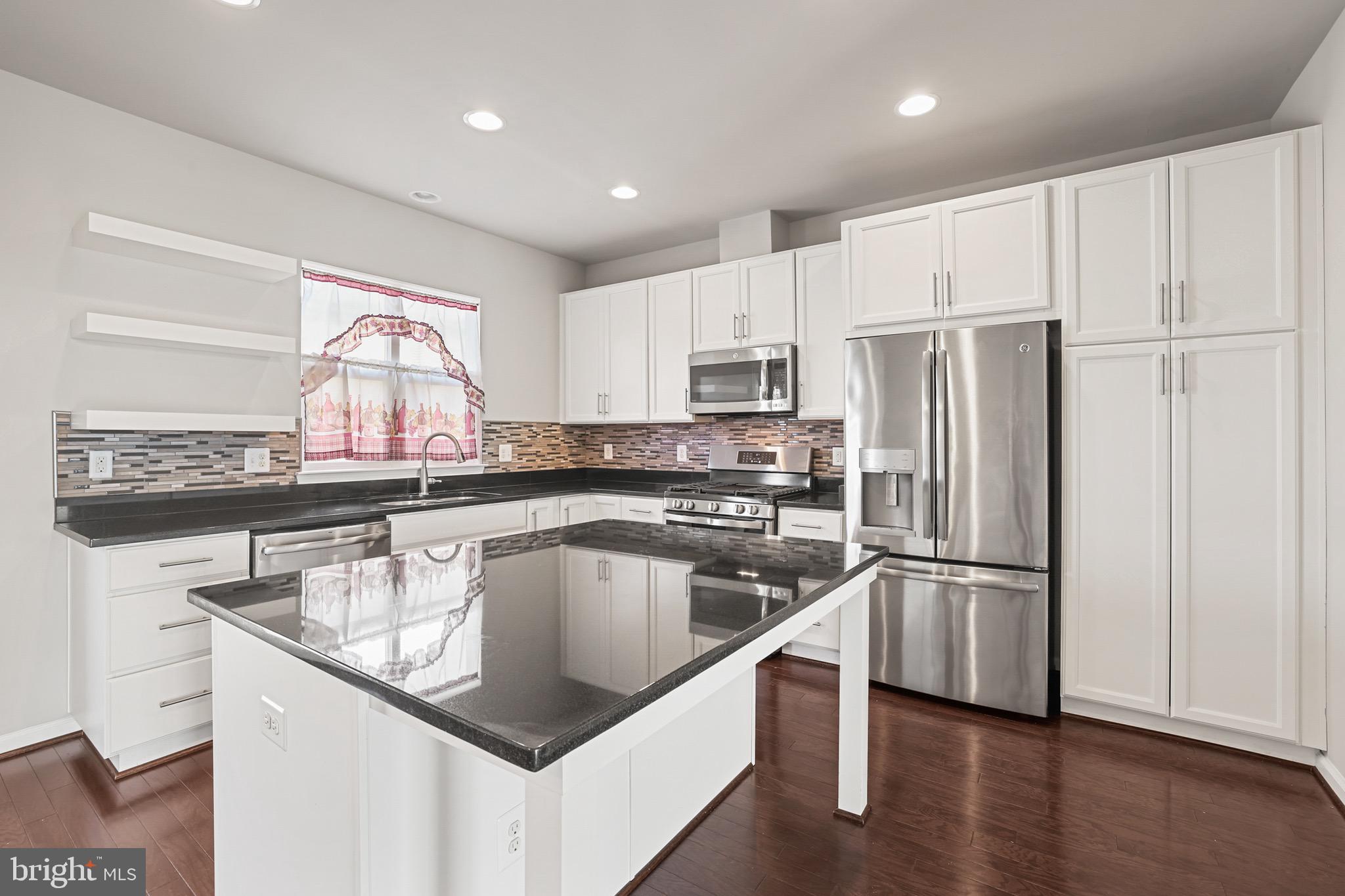 21067 Stone Bluff Ter