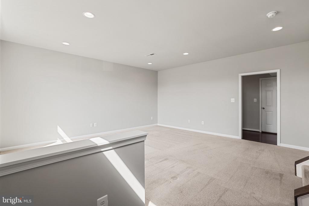 21067 Stone Bluff Ter