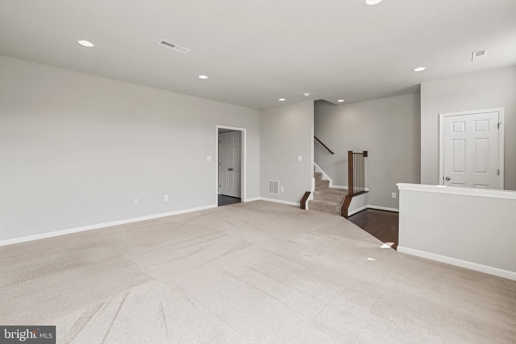 21067 Stone Bluff Ter