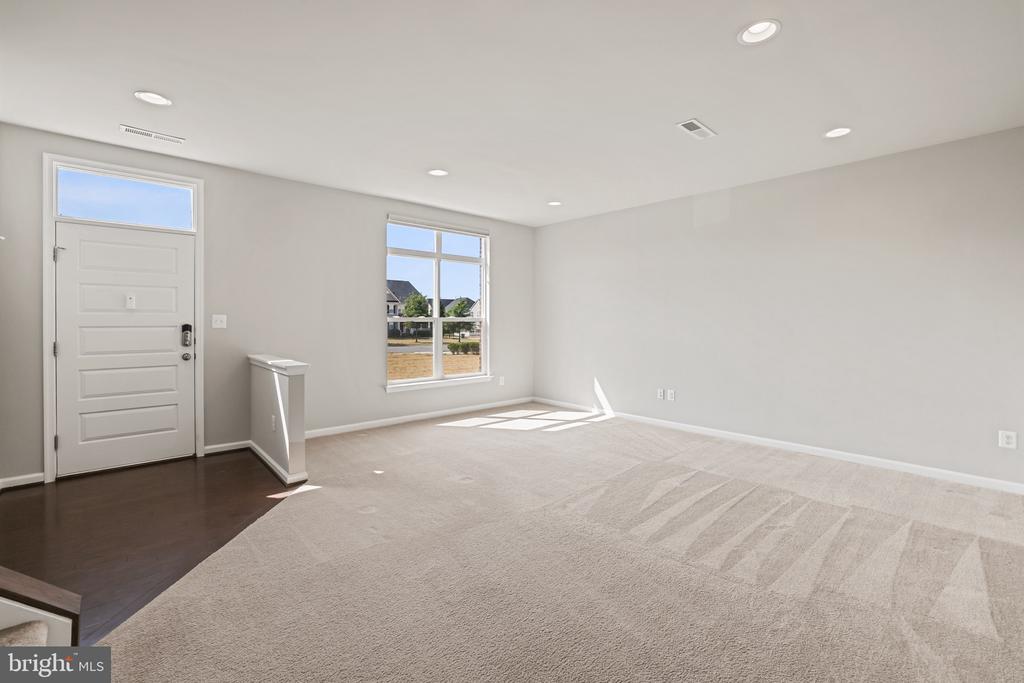 21067 Stone Bluff Ter
