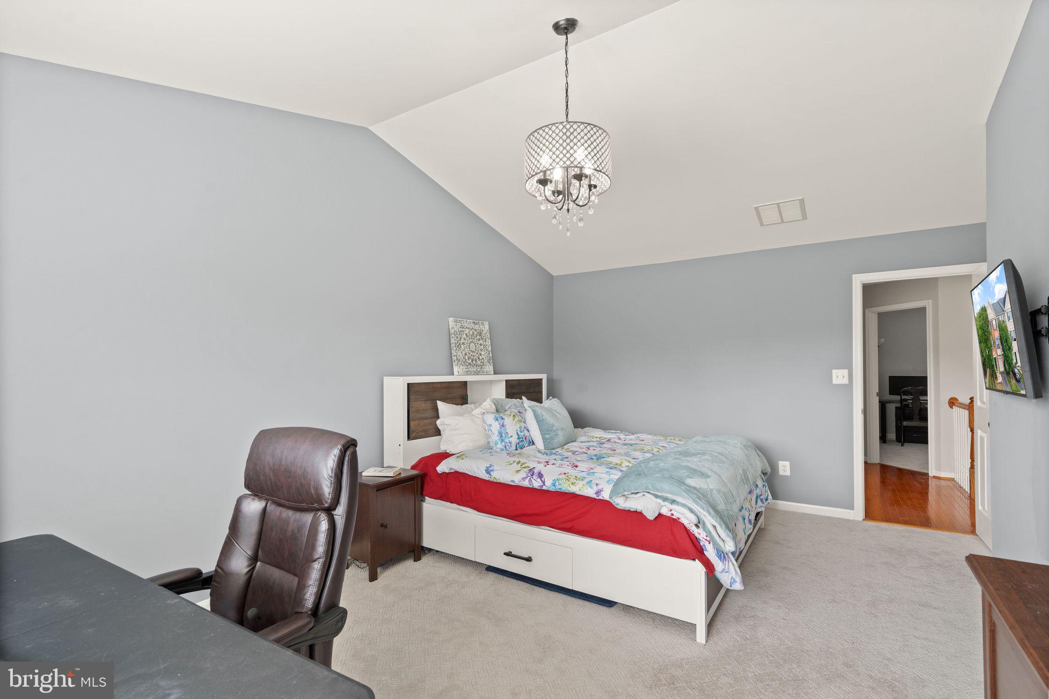 21826 Kings Crossing Ter