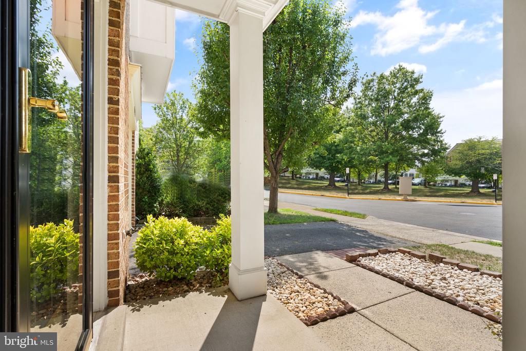 21826 Kings Crossing Ter