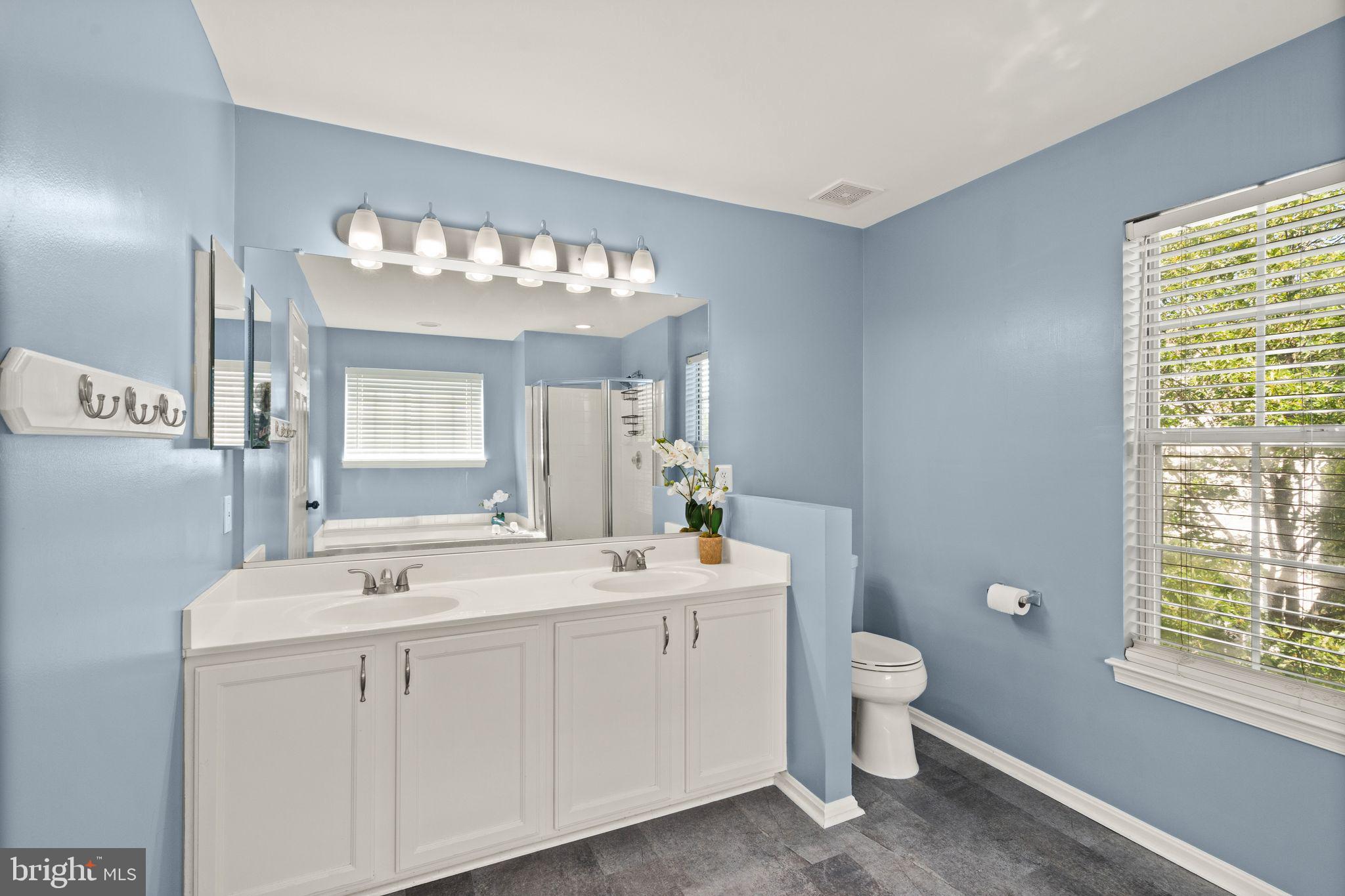 21826 Kings Crossing Ter