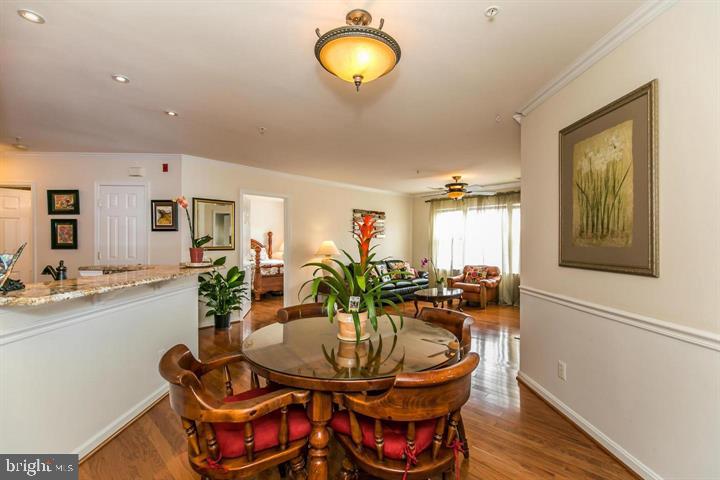 21875 RAILWAY TER #200