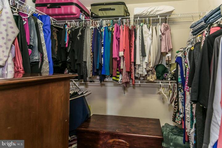 21875 RAILWAY TER #200