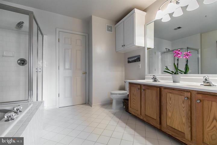 21875 RAILWAY TER #200