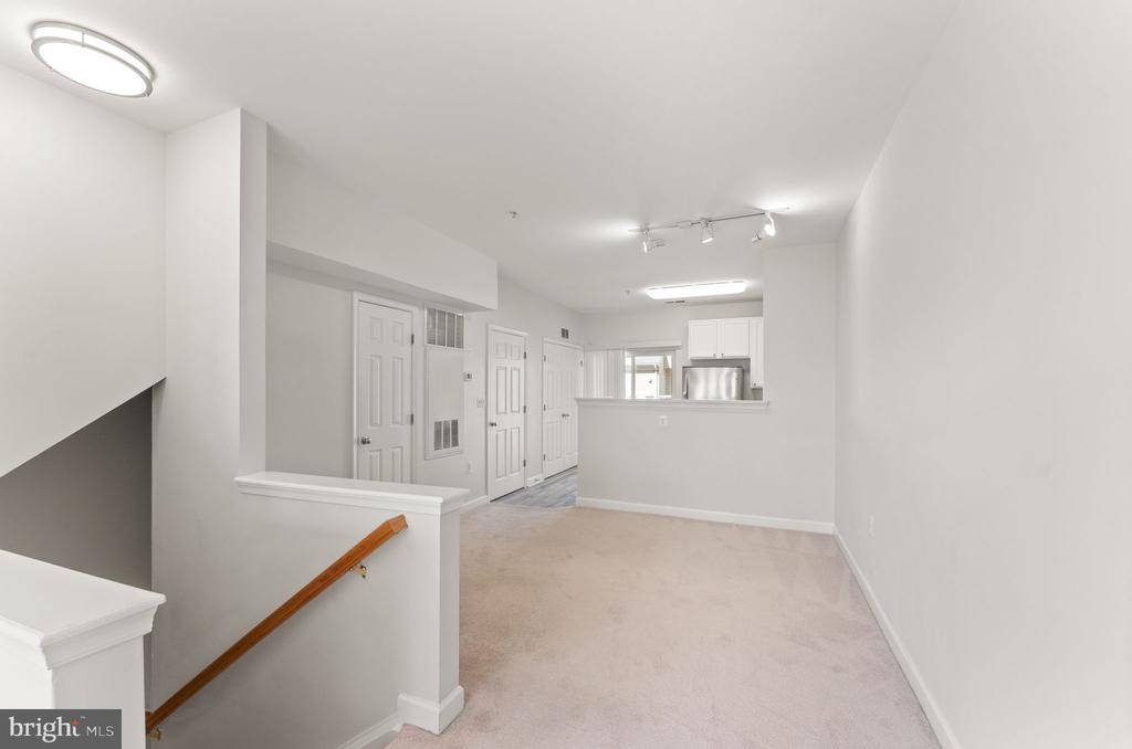 42427 Goldenseal Sq