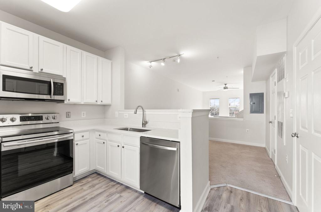 42427 Goldenseal Sq