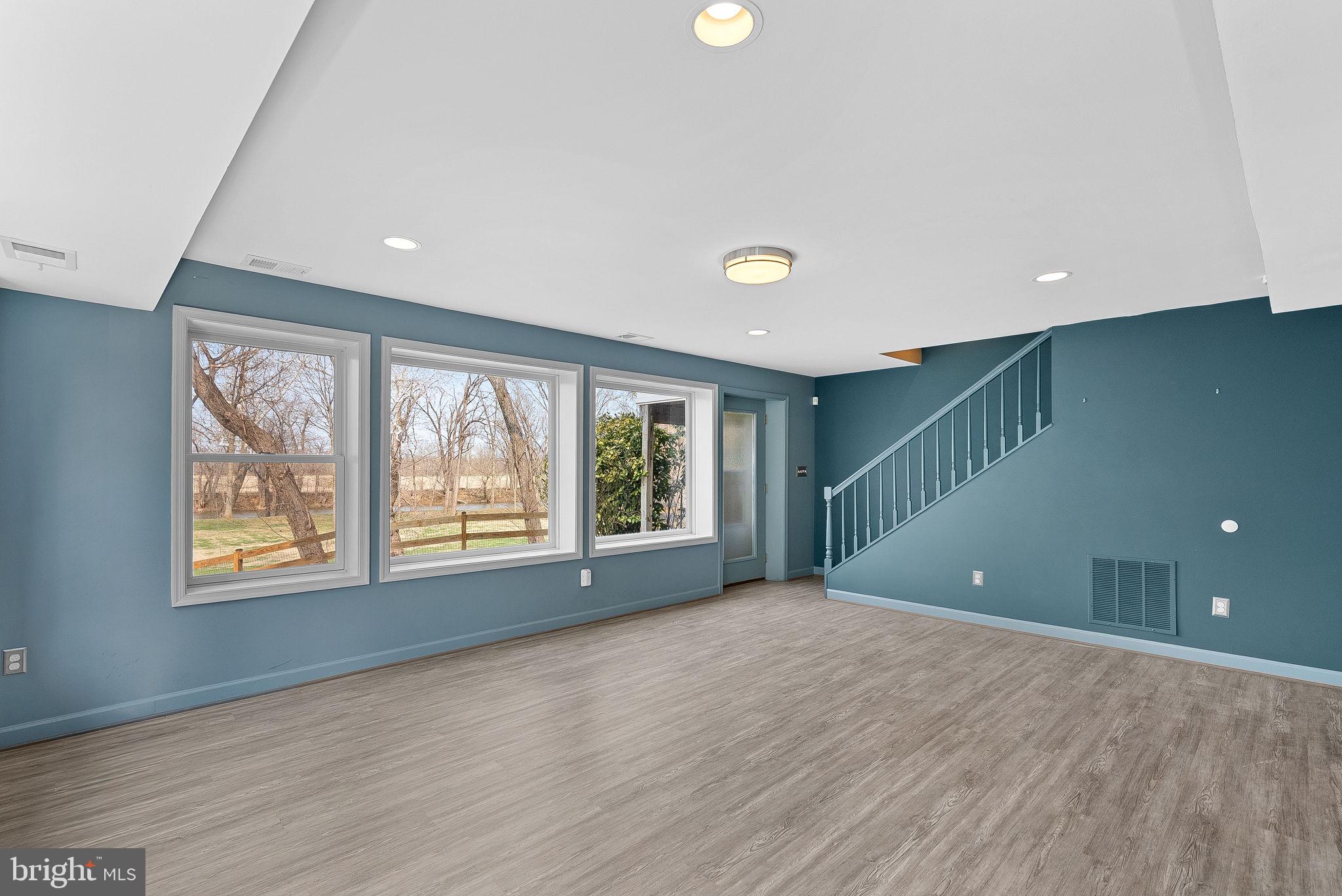 19451 YOUNGS CLIFF ROAD