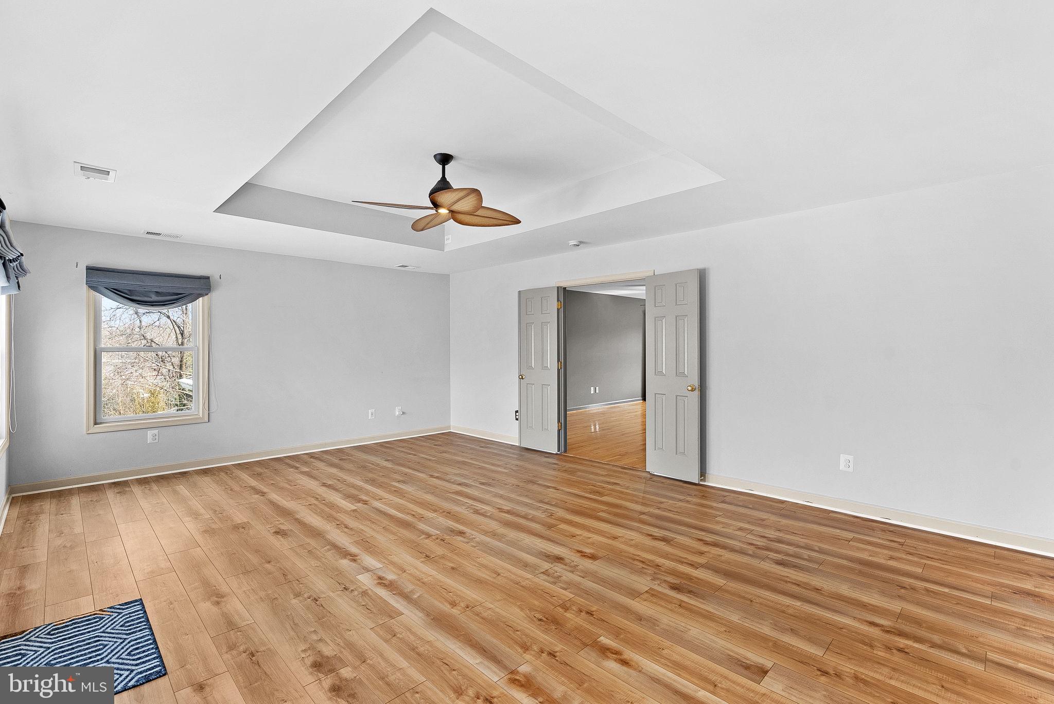 19451 YOUNGS CLIFF ROAD