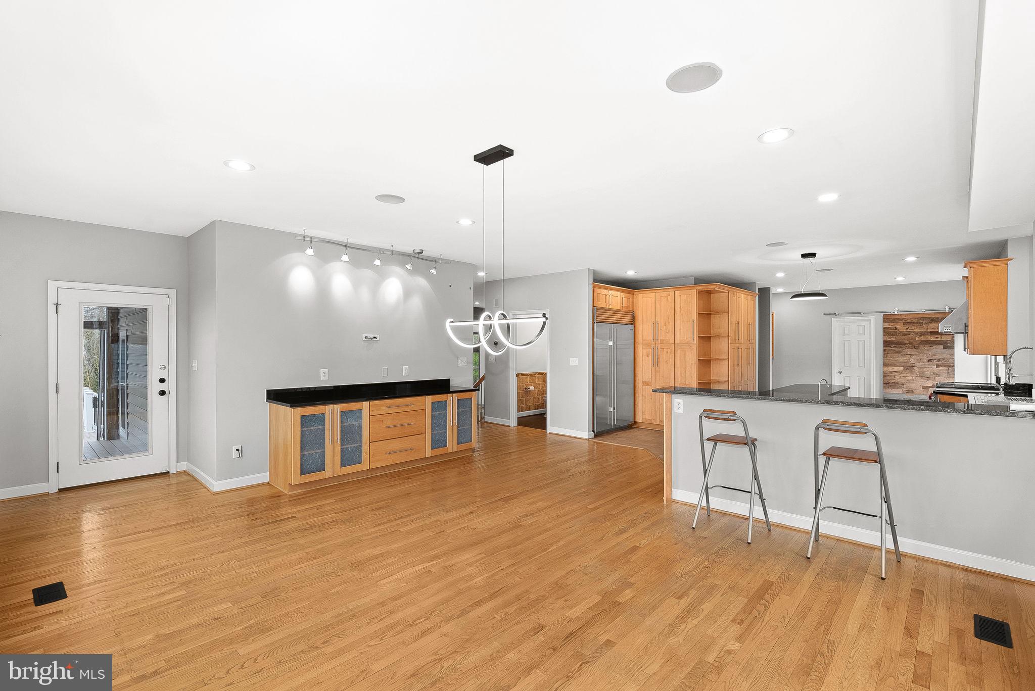 19451 YOUNGS CLIFF ROAD