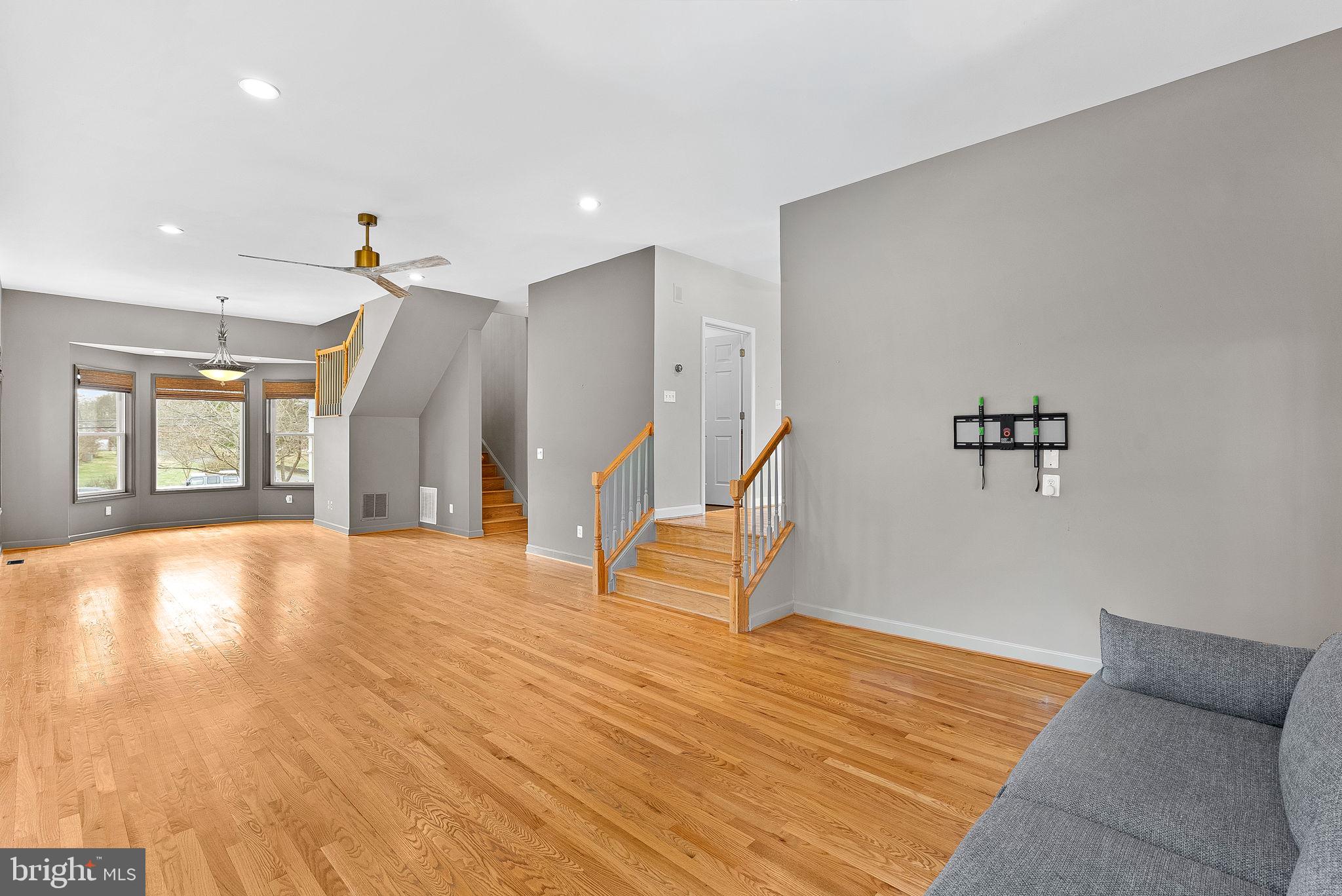 19451 YOUNGS CLIFF ROAD