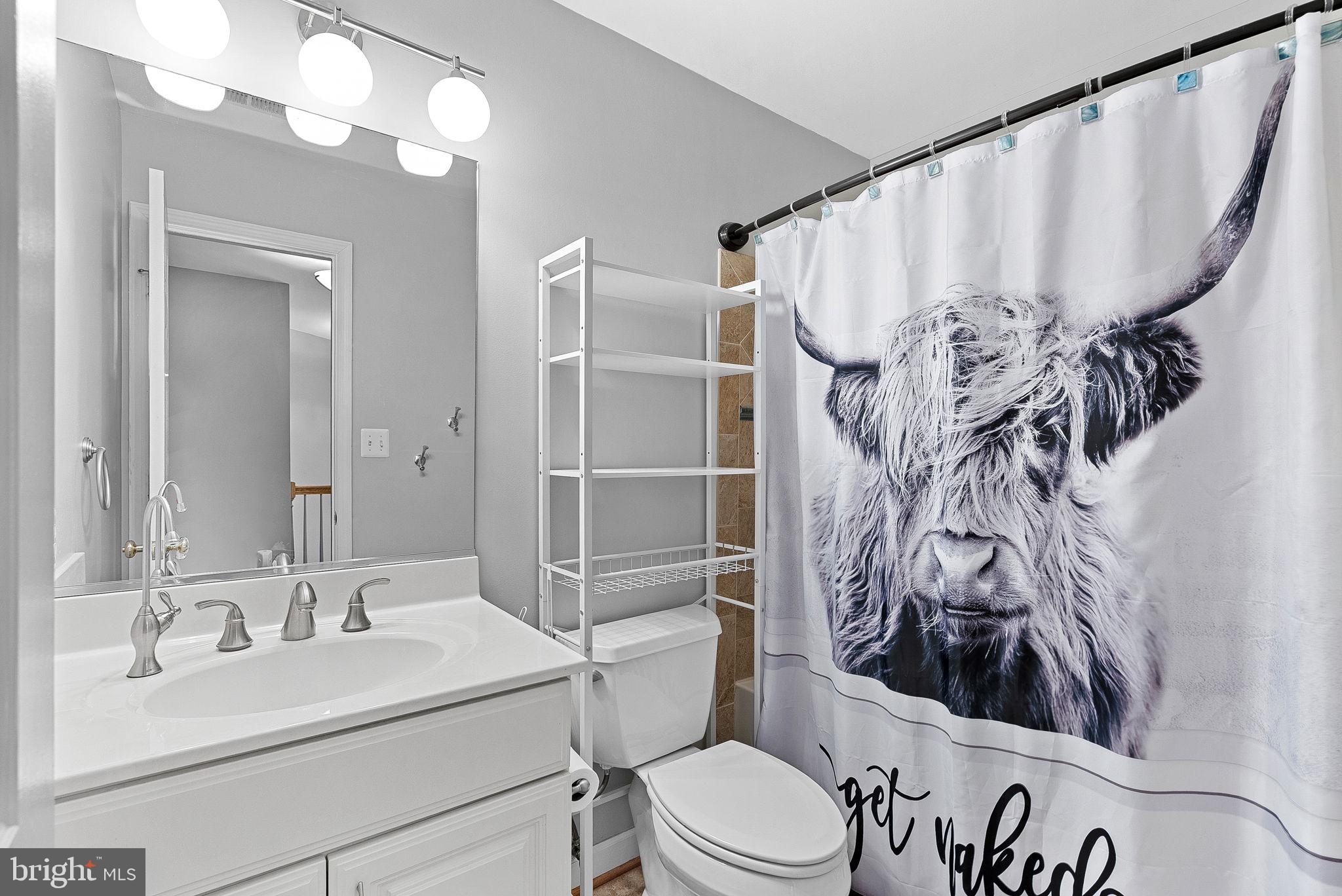 19451 YOUNGS CLIFF ROAD