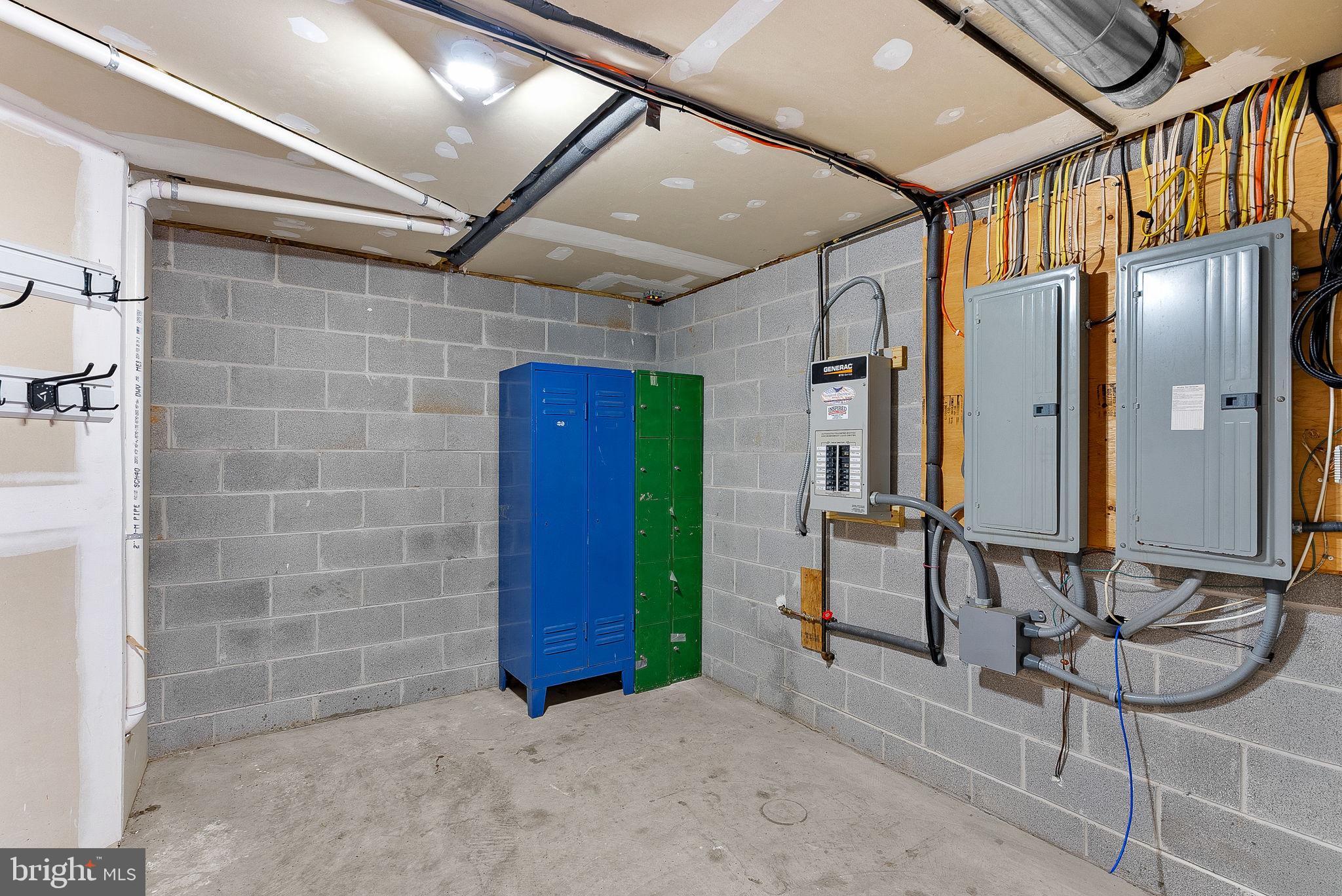 19451 YOUNGS CLIFF ROAD