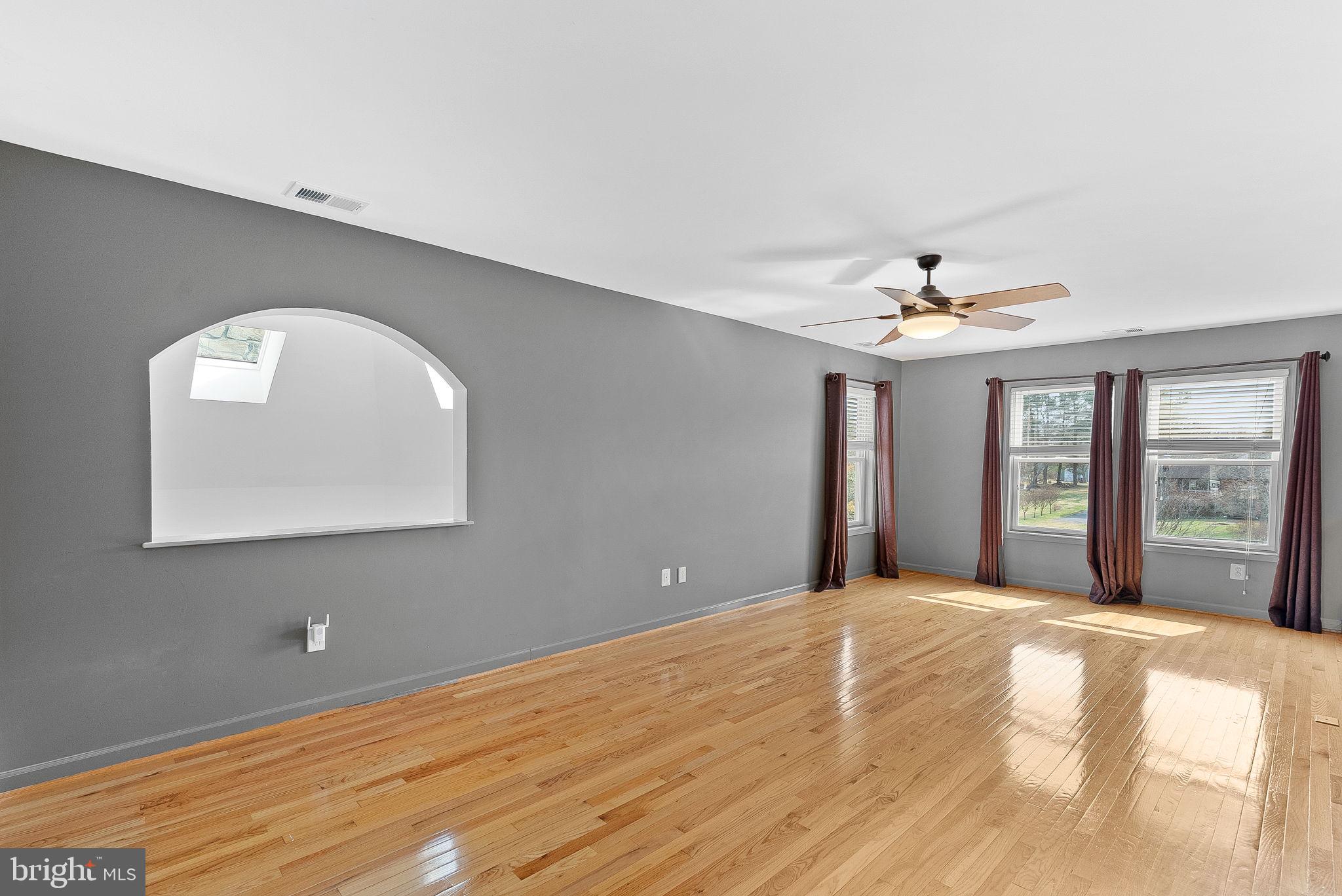 19451 YOUNGS CLIFF ROAD