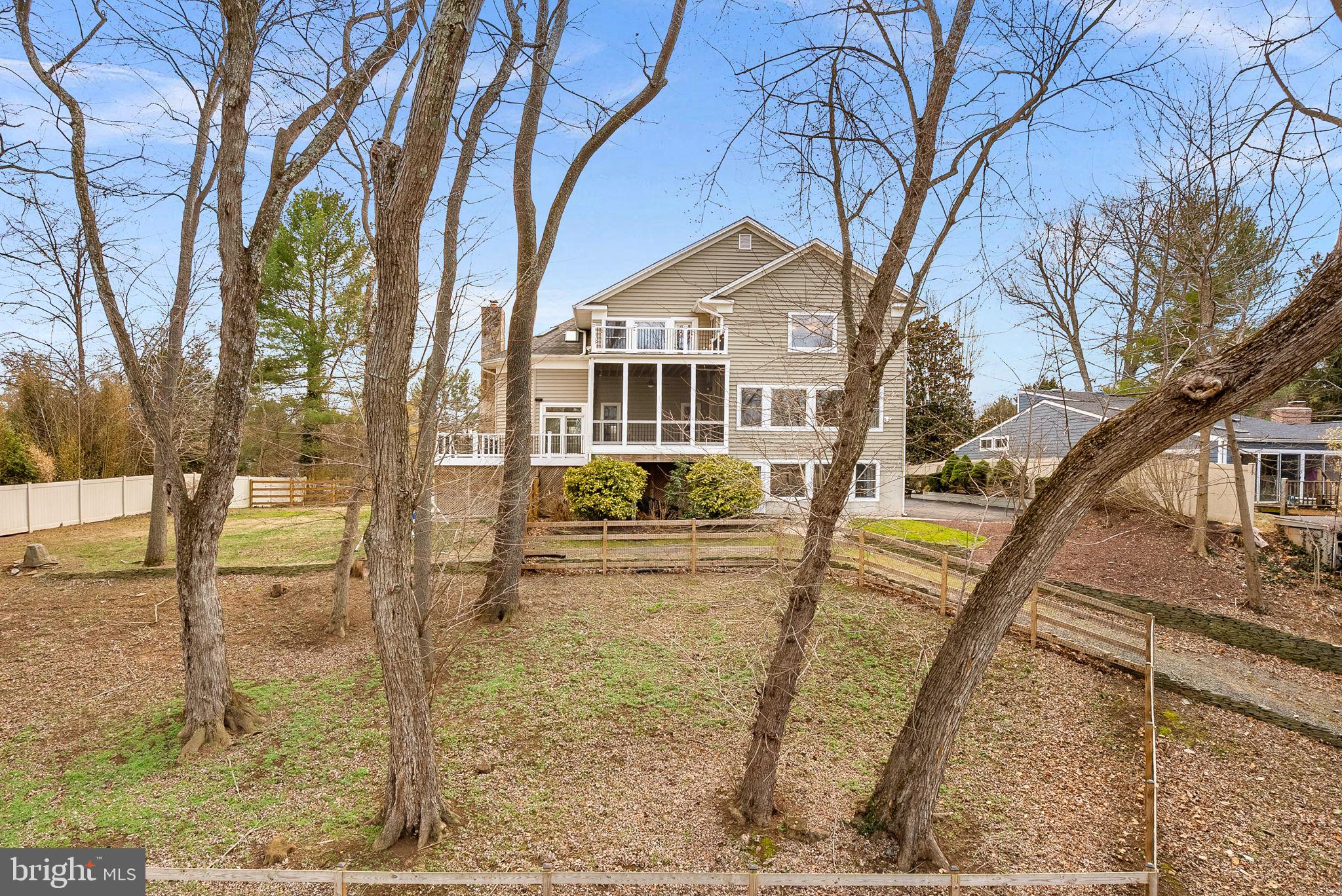 19451 YOUNGS CLIFF ROAD