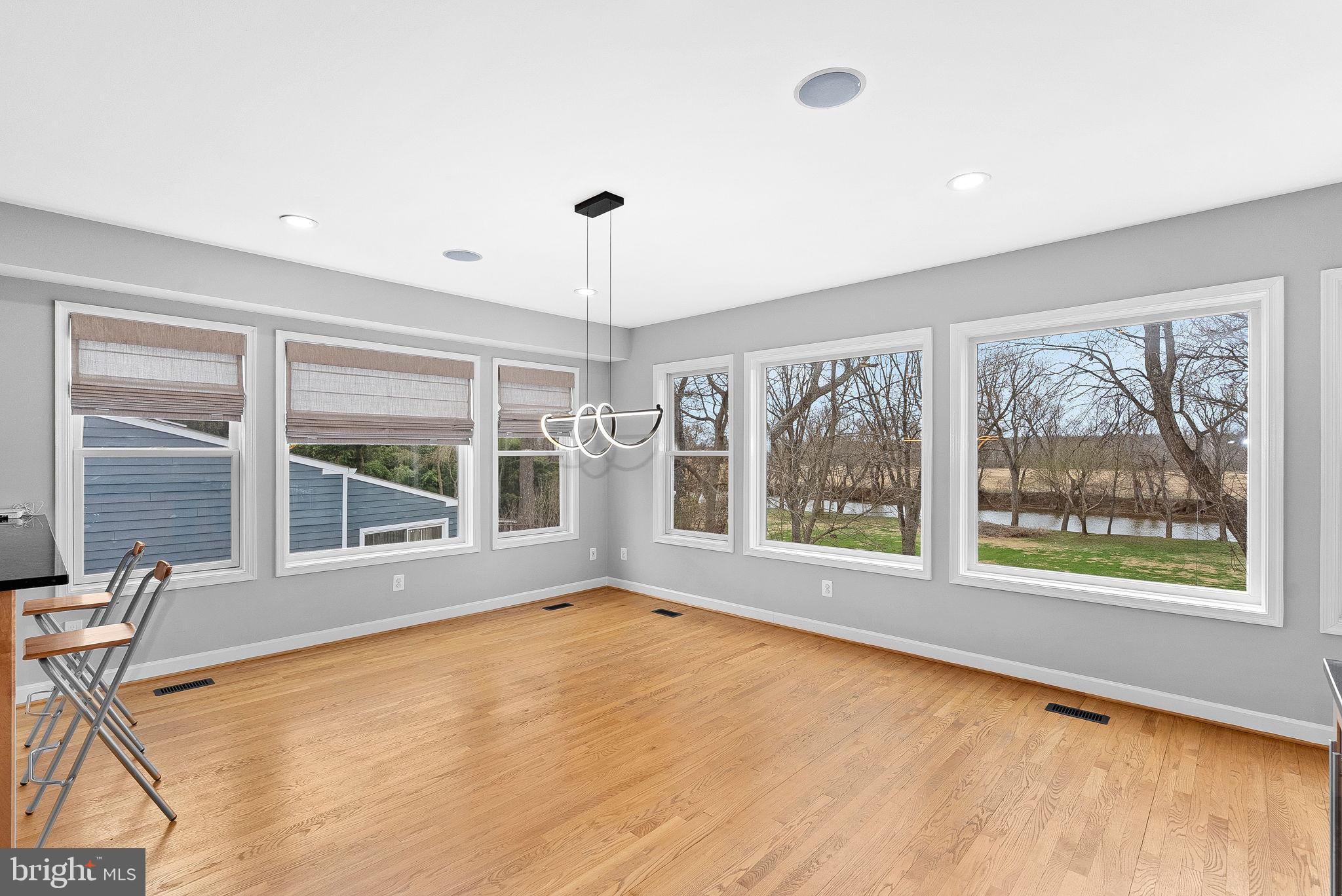 19451 YOUNGS CLIFF ROAD