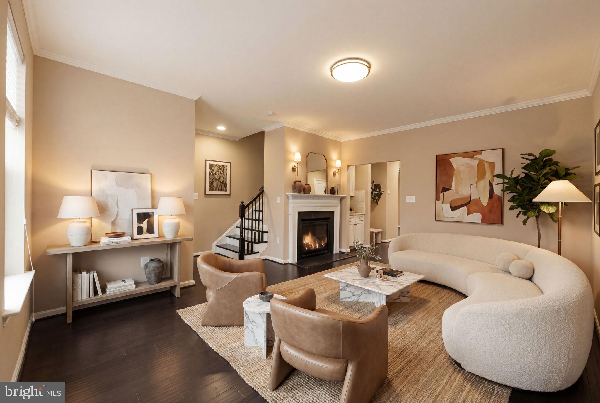 43593 MIRROR TERRACE