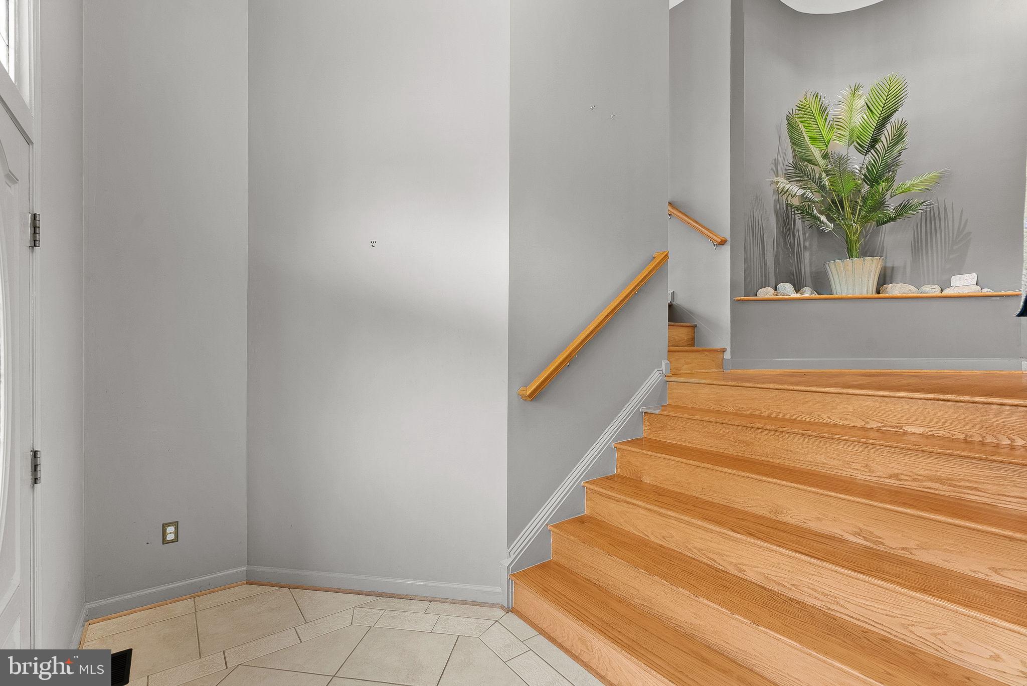 19451 YOUNGS CLIFF ROAD