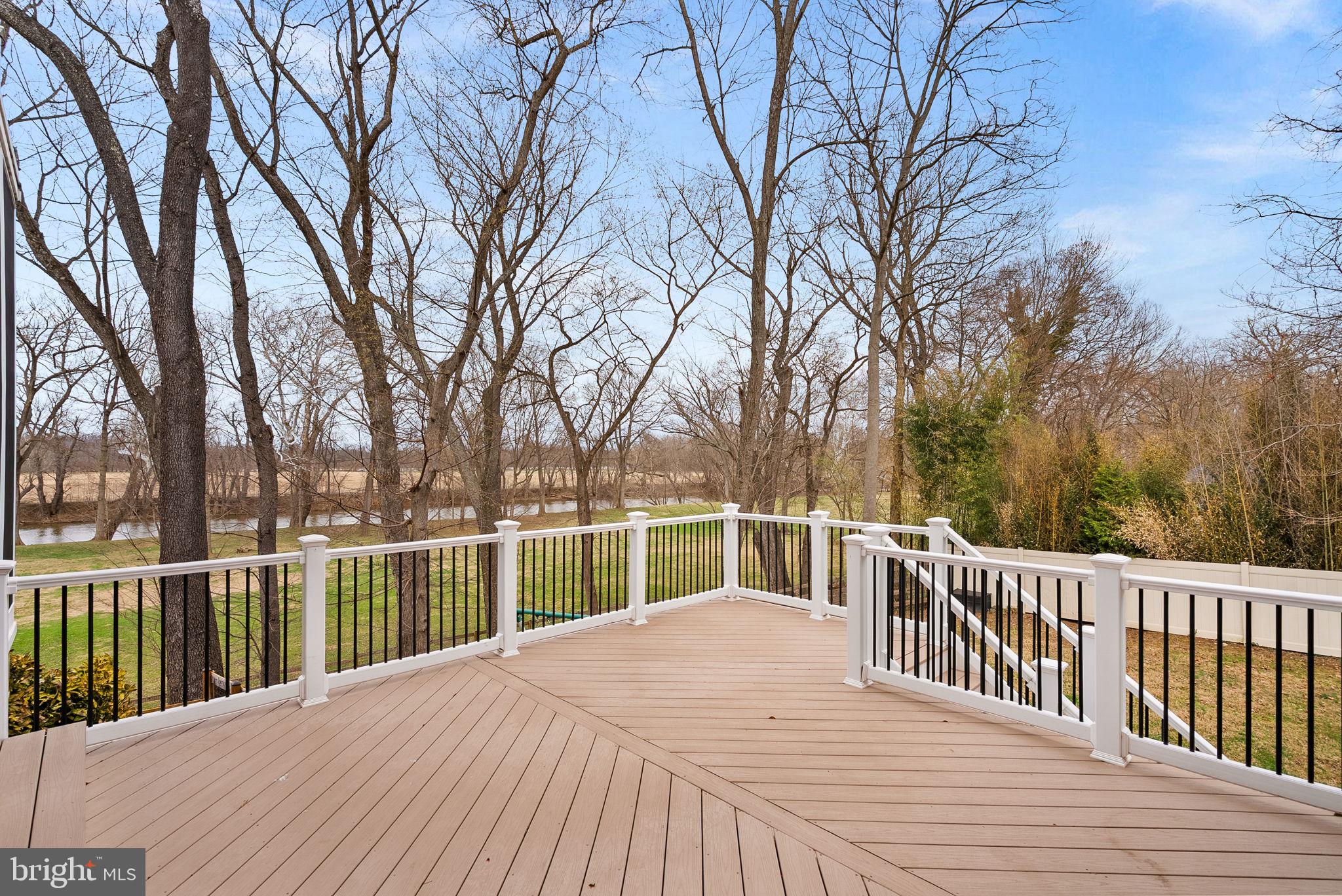 19451 YOUNGS CLIFF ROAD