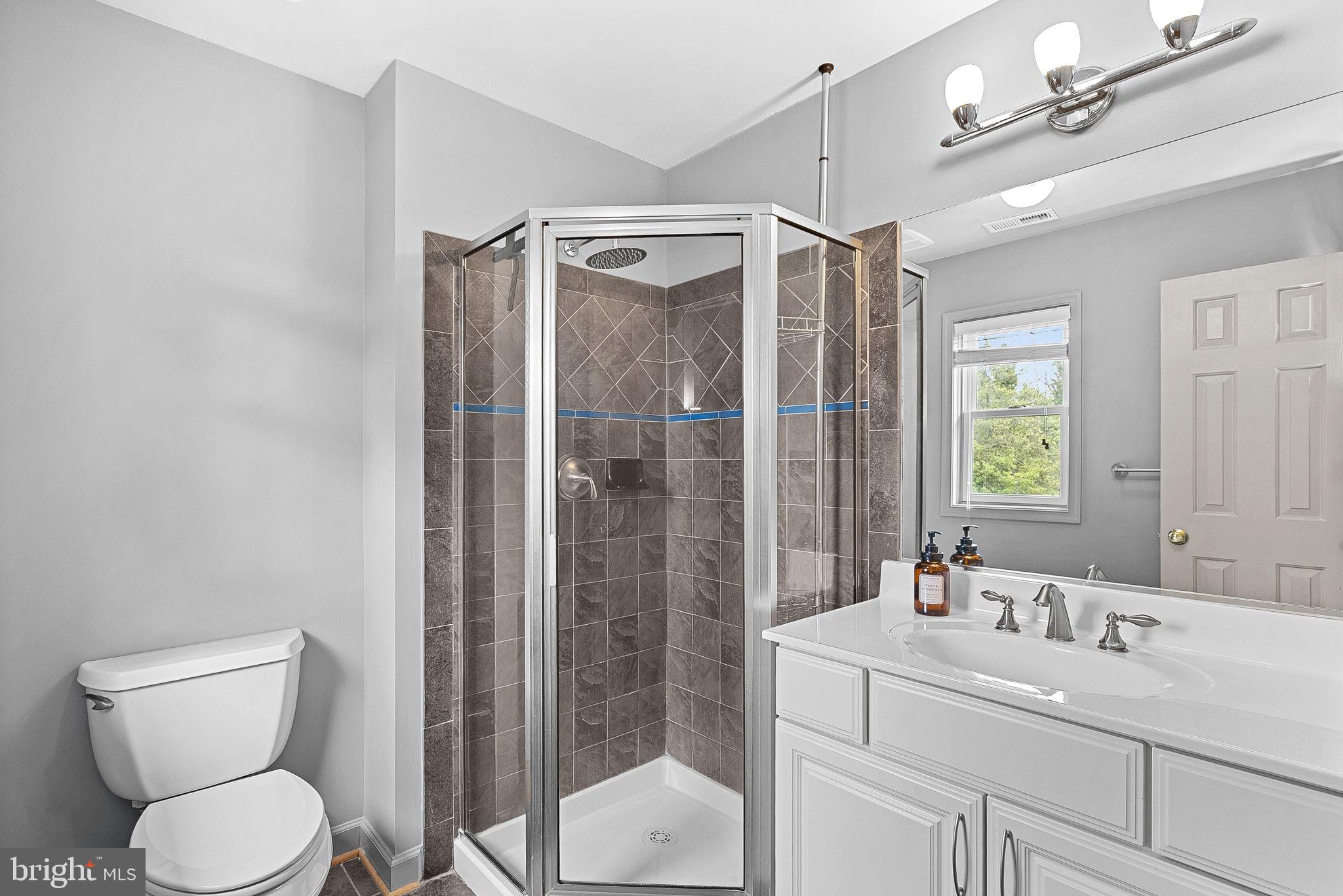 19451 YOUNGS CLIFF ROAD