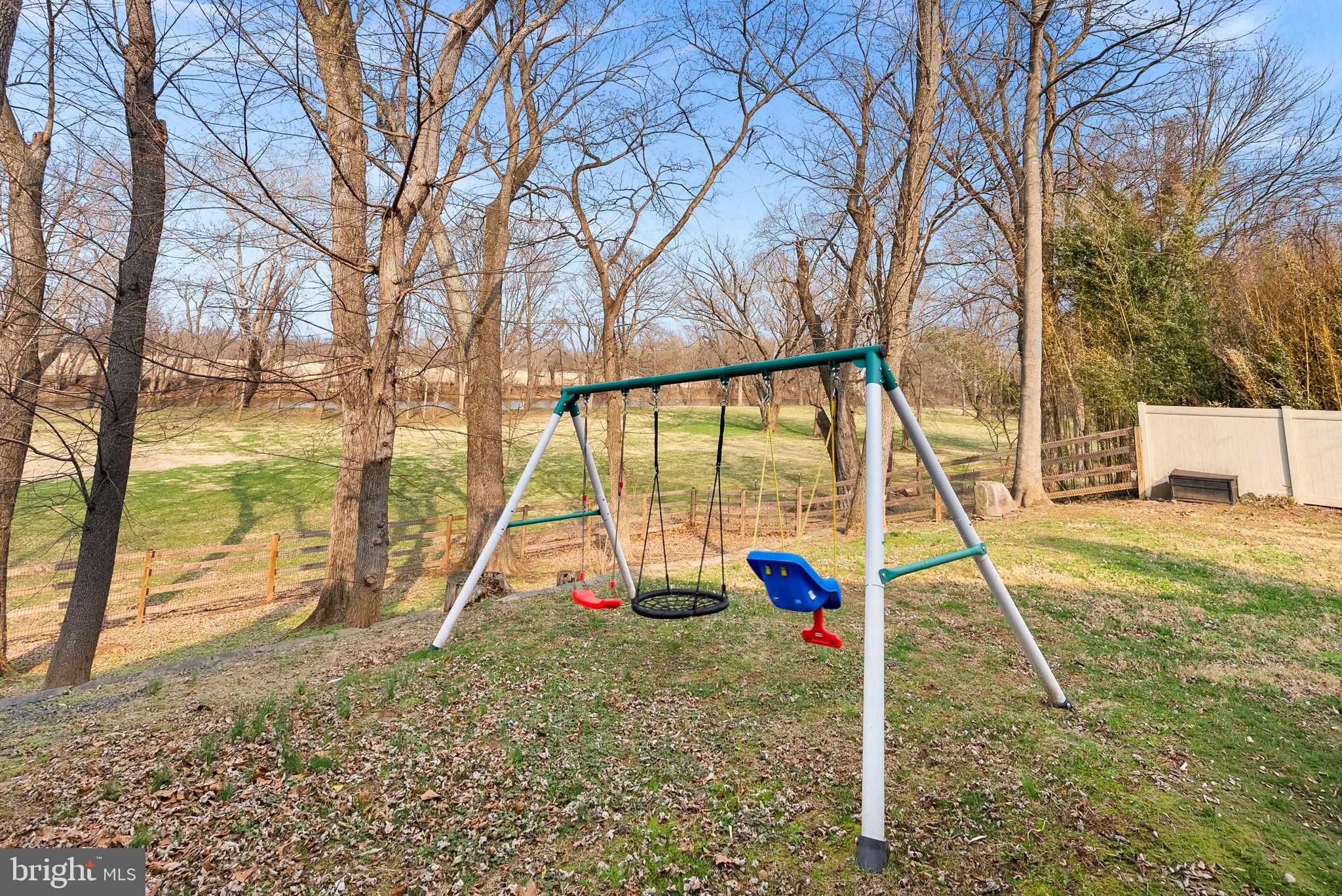 19451 YOUNGS CLIFF ROAD