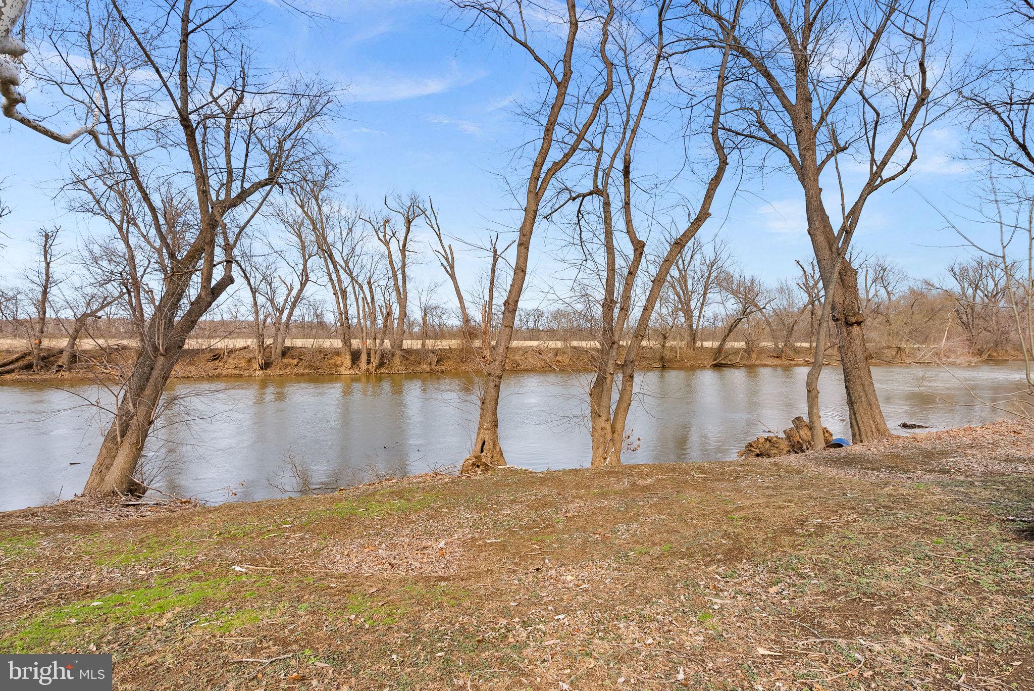 19451 YOUNGS CLIFF ROAD