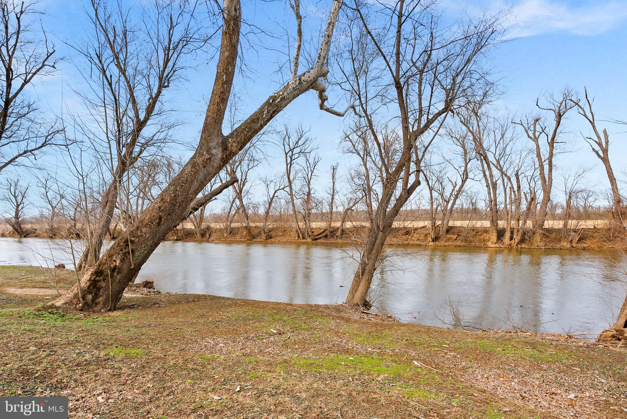 19451 YOUNGS CLIFF ROAD