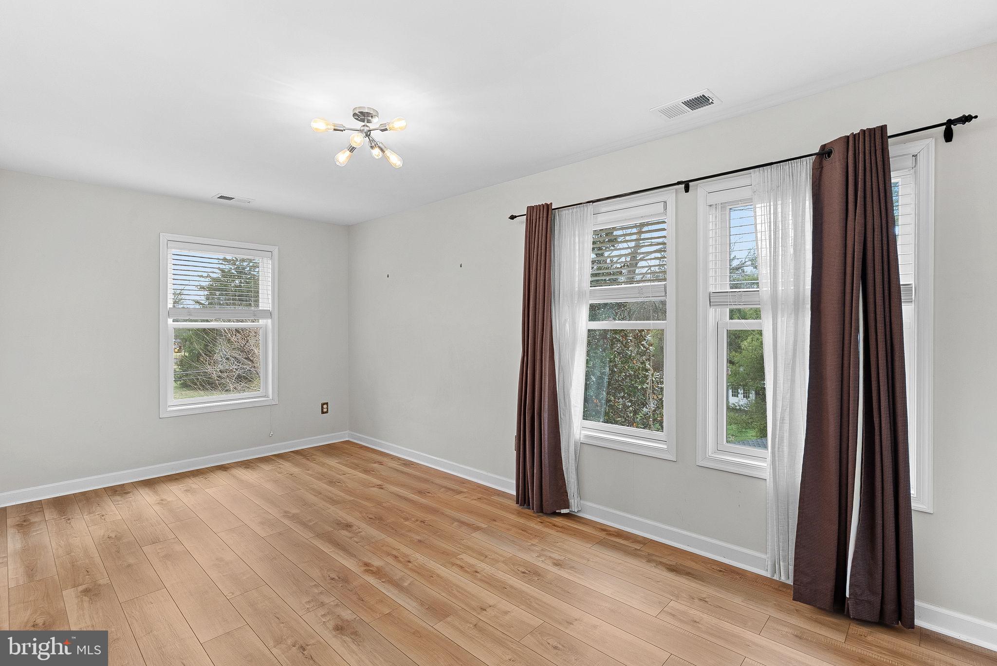 19451 YOUNGS CLIFF ROAD