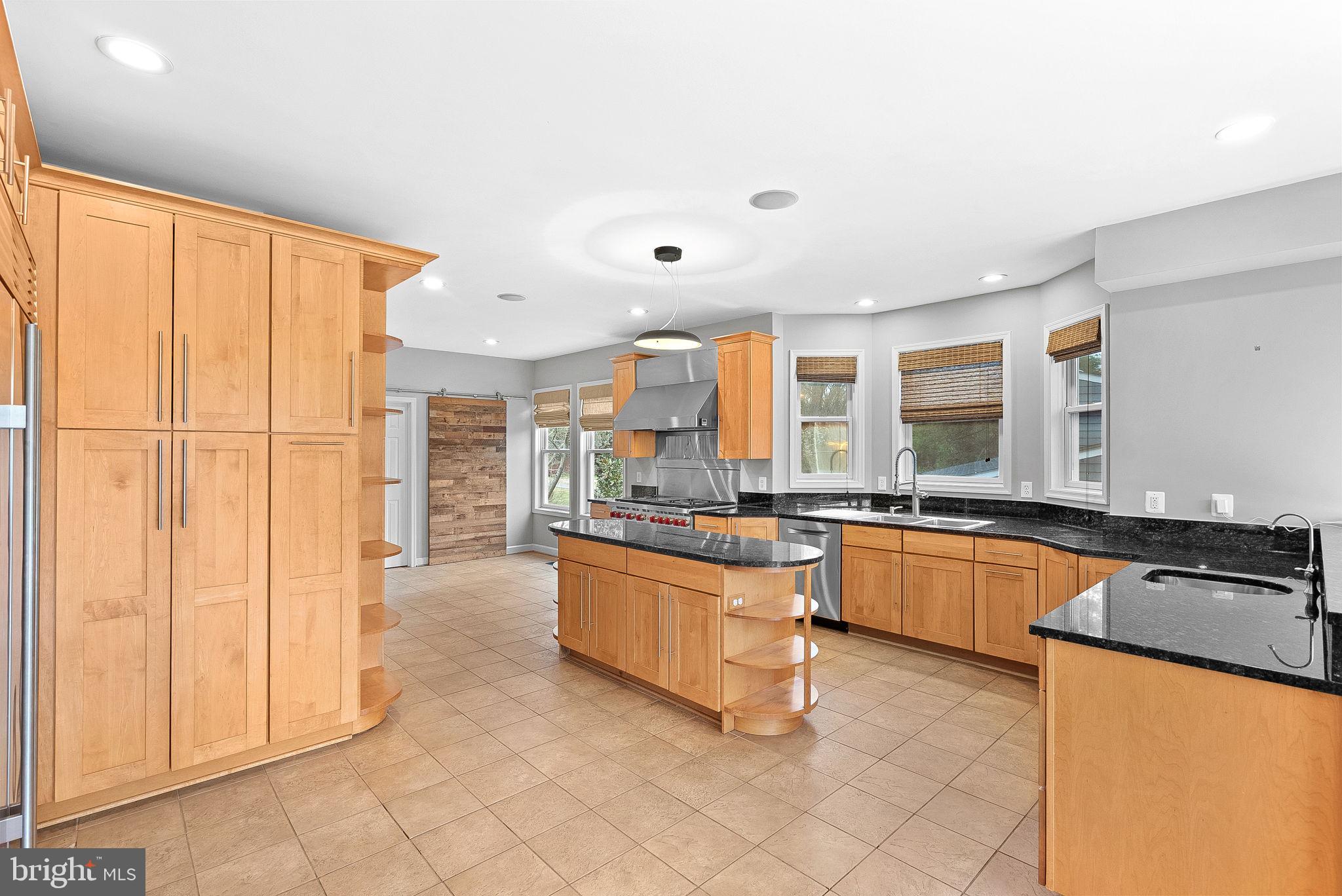 19451 YOUNGS CLIFF ROAD