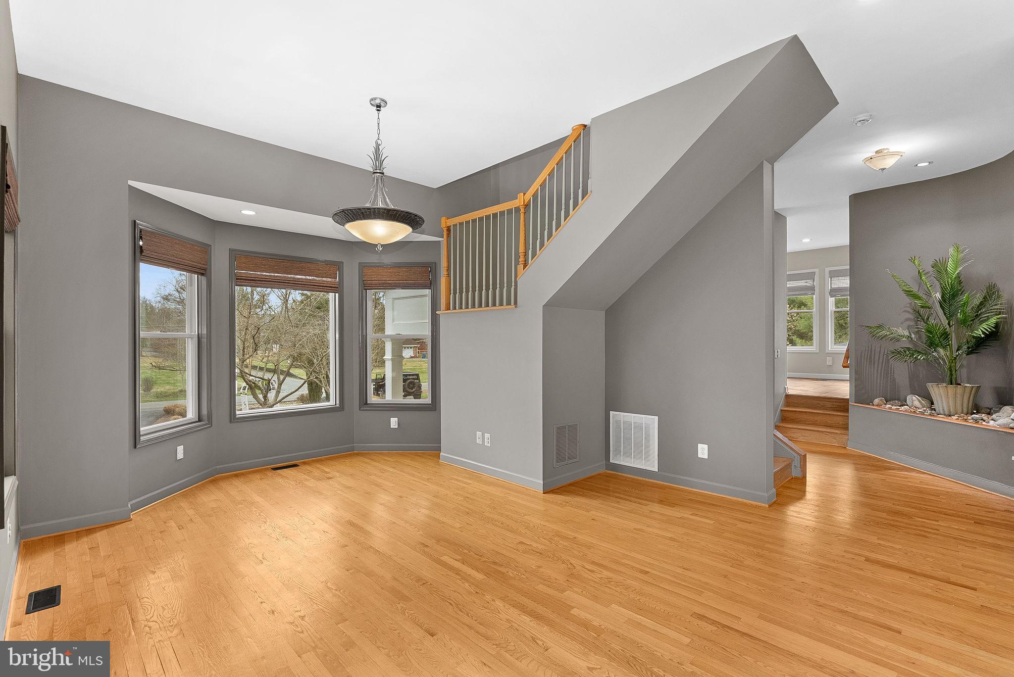 19451 YOUNGS CLIFF ROAD