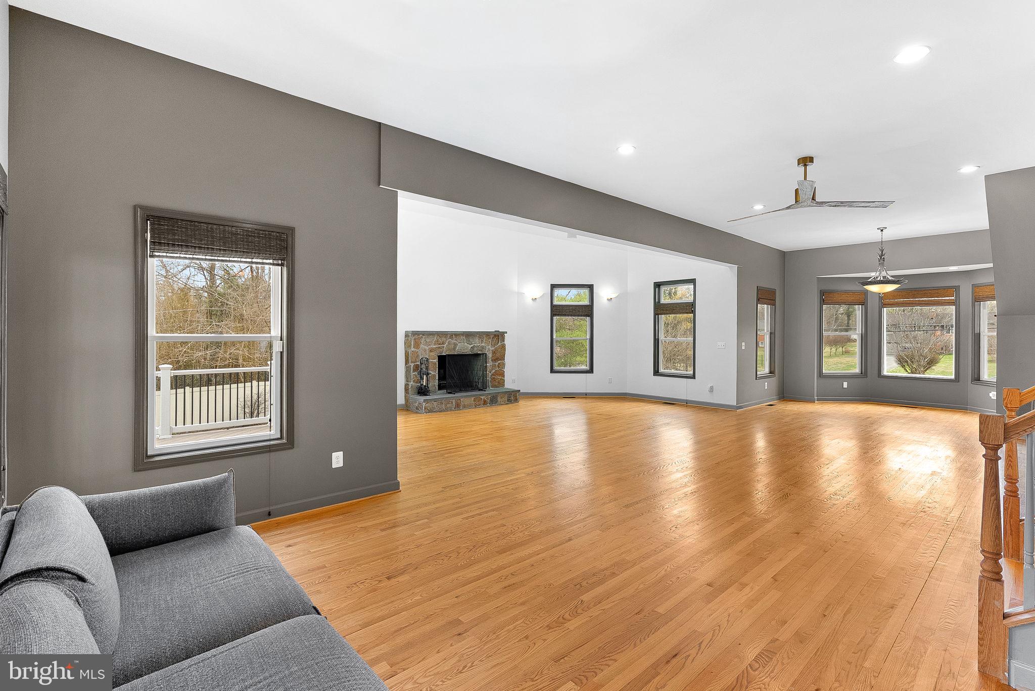 19451 YOUNGS CLIFF ROAD