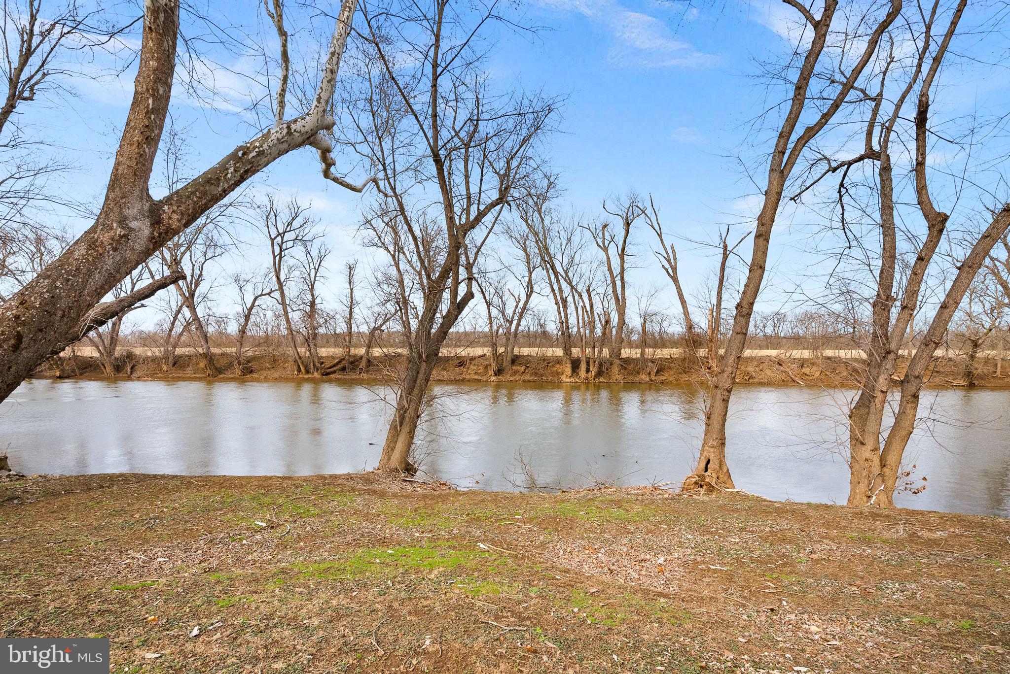 19451 YOUNGS CLIFF ROAD