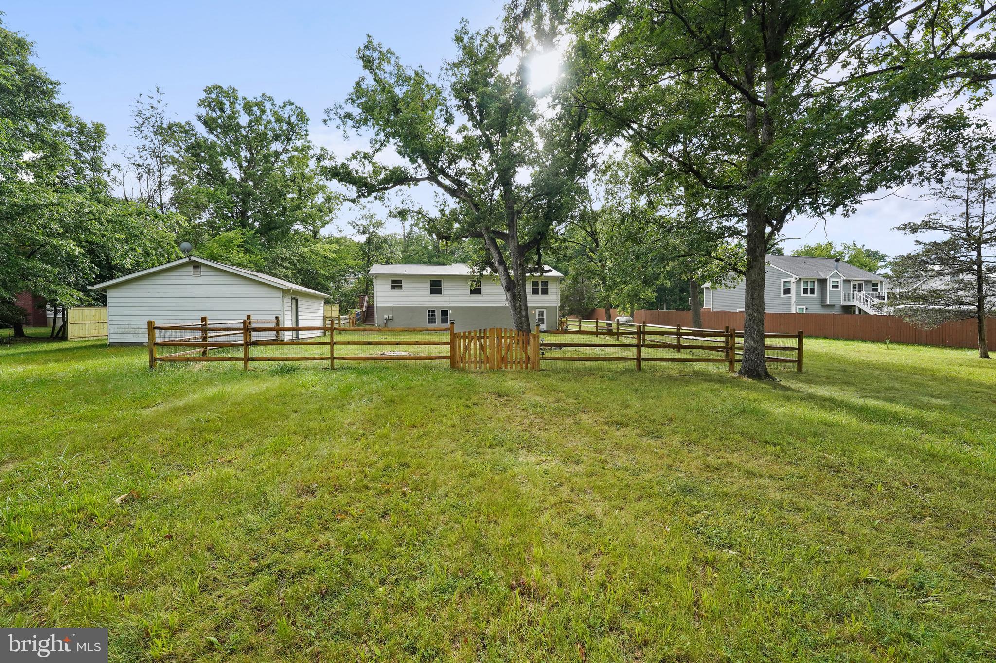 19822 SMITH CIRCLE