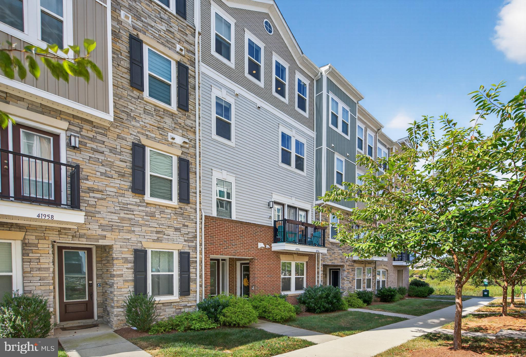 41956 PICKWICK MILL TERRACE