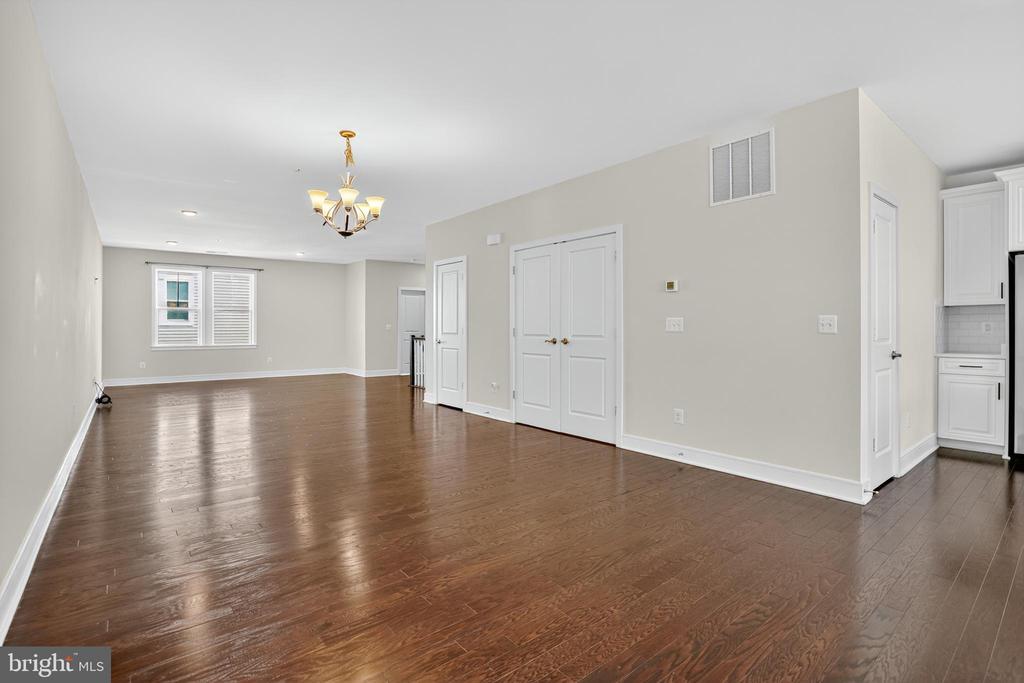 41956 PICKWICK MILL TERRACE