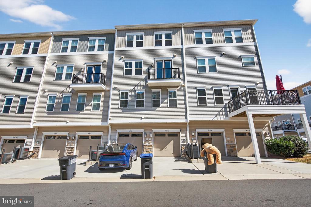 41956 PICKWICK MILL TERRACE