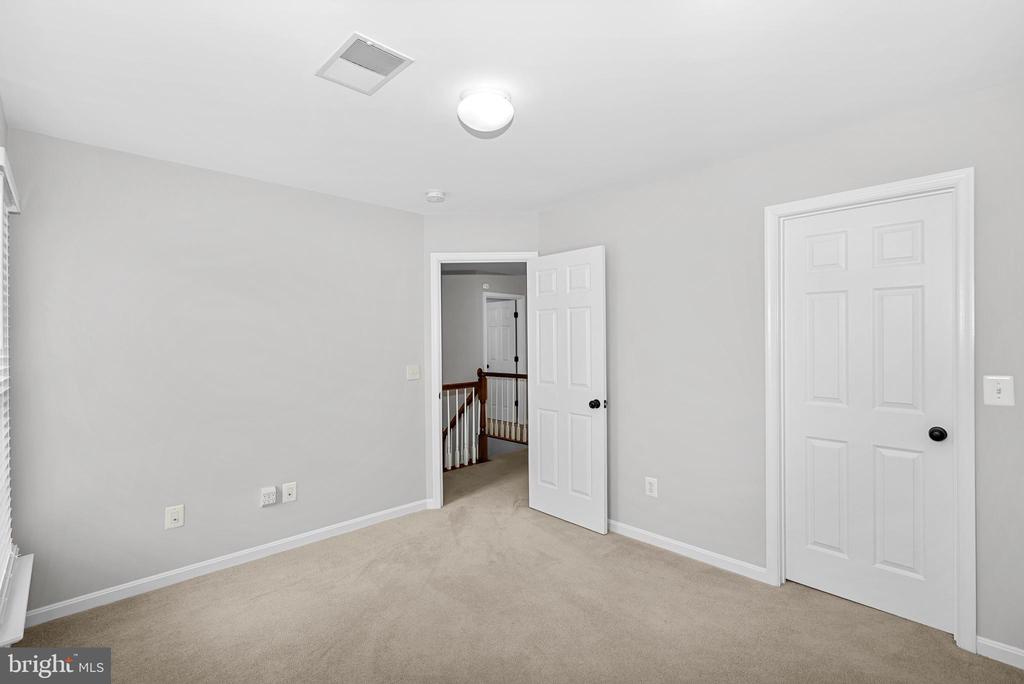 21404 CHICKACOAN TRAIL DRIVE