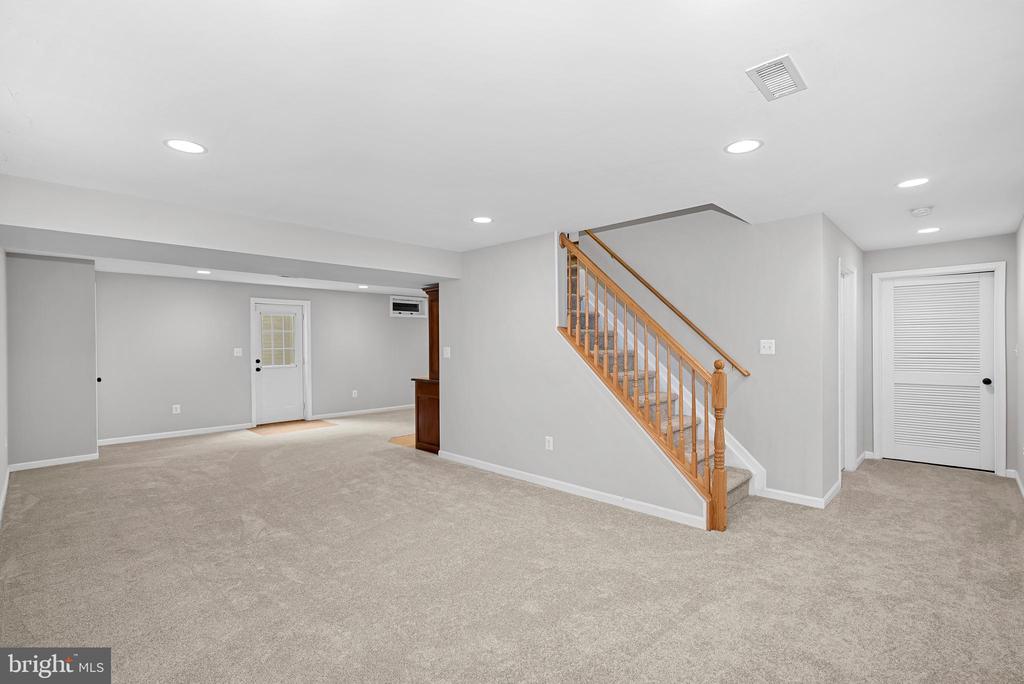 21404 CHICKACOAN TRAIL DRIVE