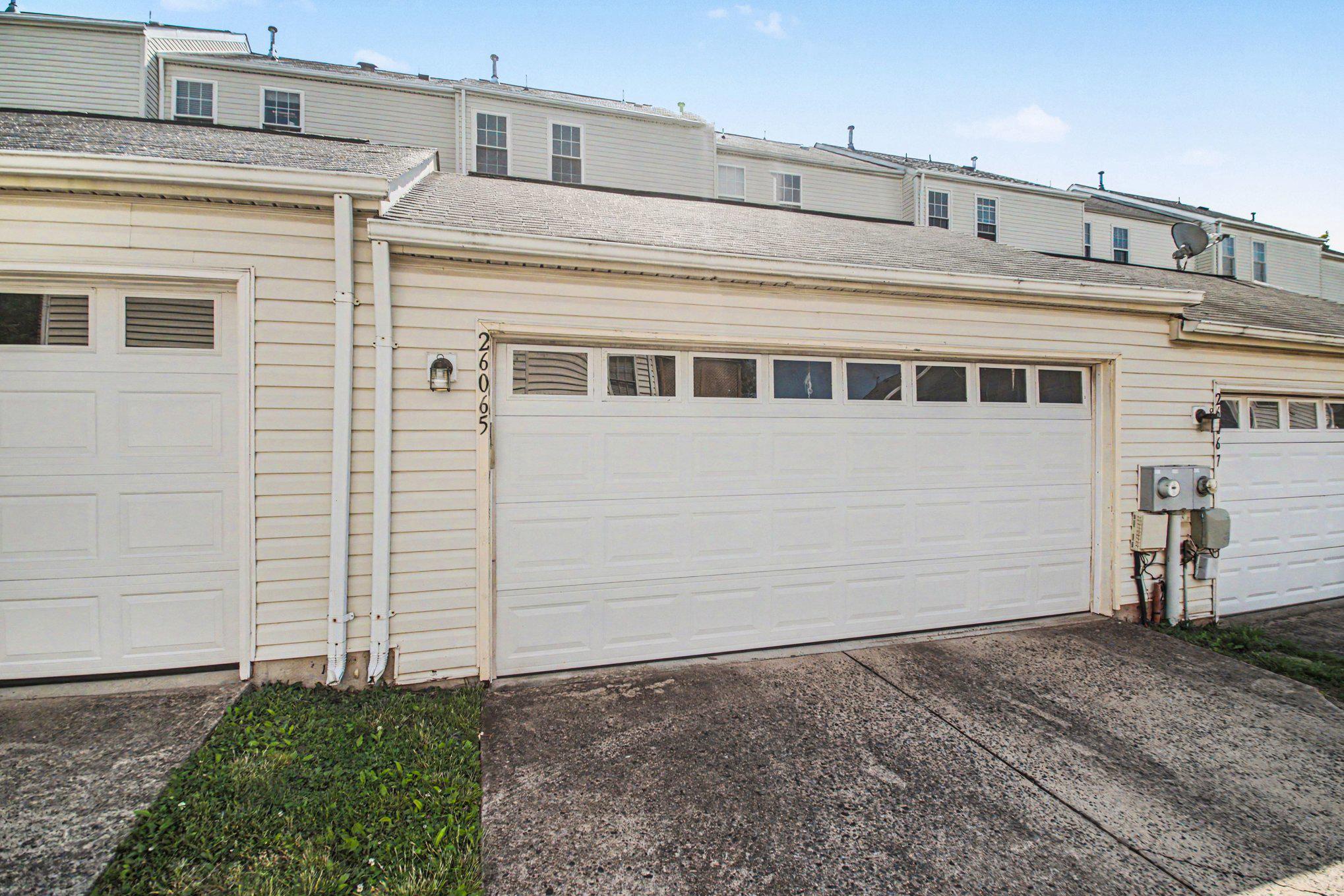 26065 LANDS END DRIVE