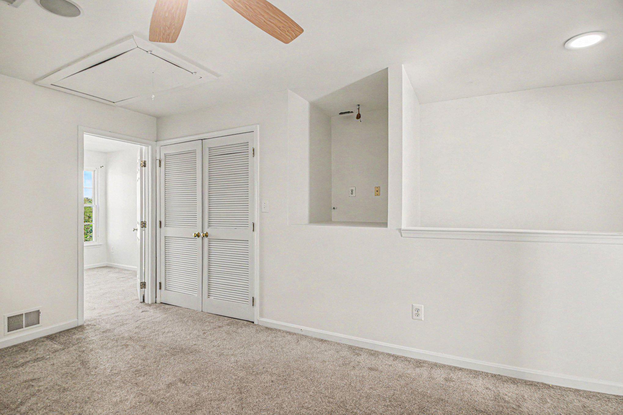 26065 LANDS END DRIVE