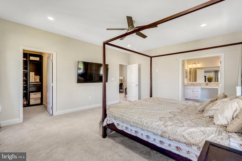 23311 SILCOTT WOODS TERRACE