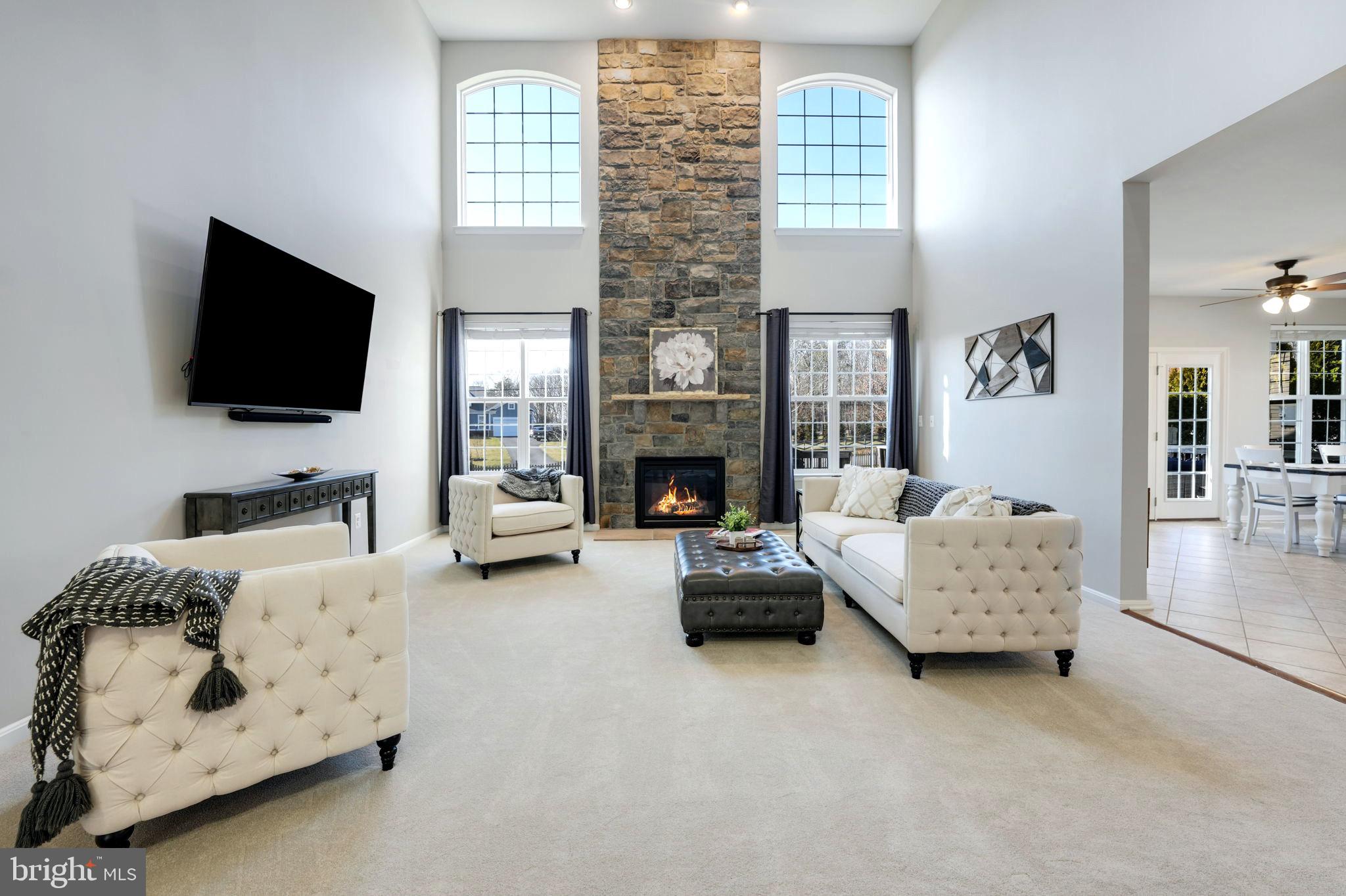 14496 Sharpshinned Dr